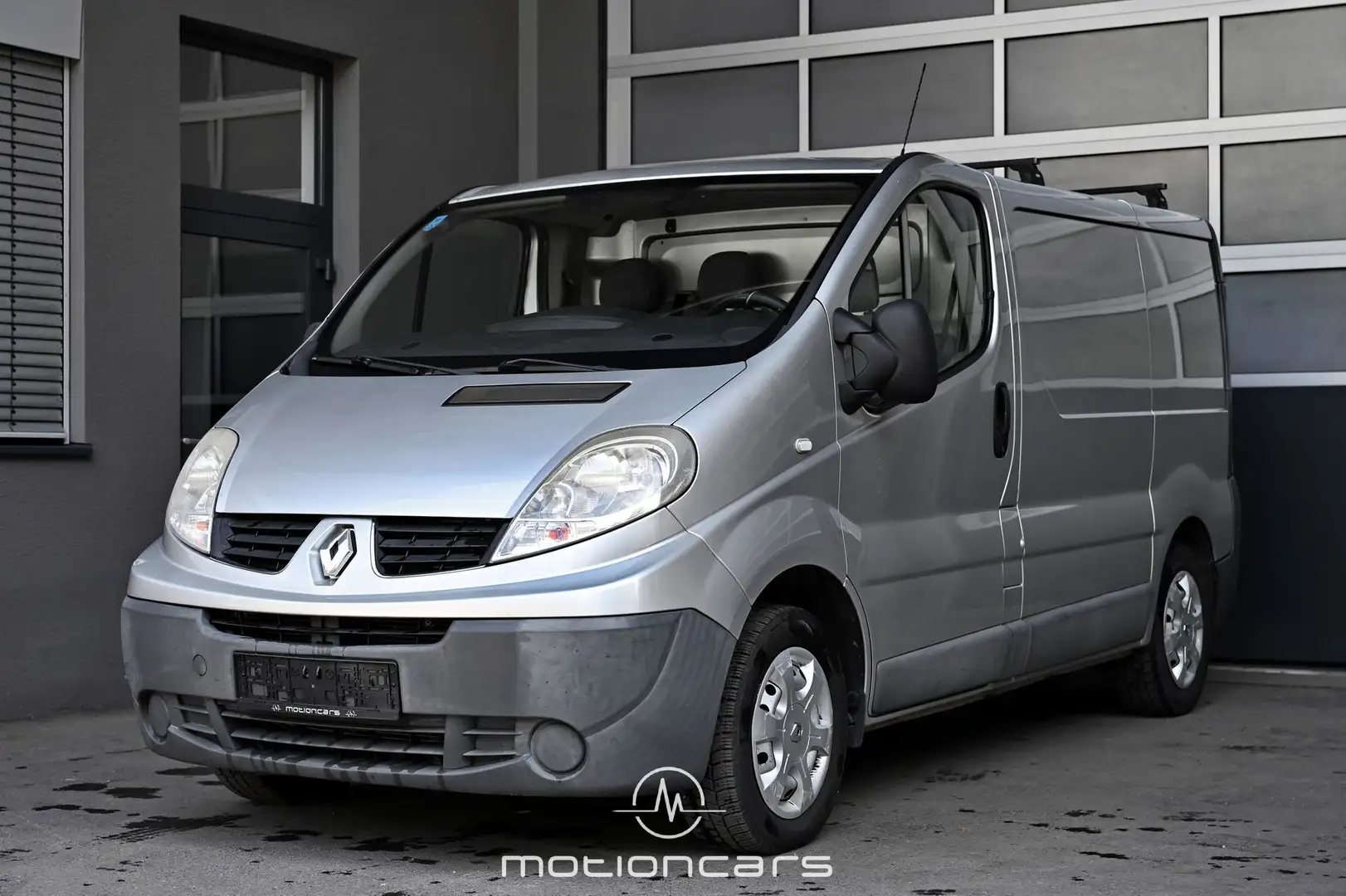 Renault Trafic L1H1 2,7t d Pickerl NEU Grey - 1