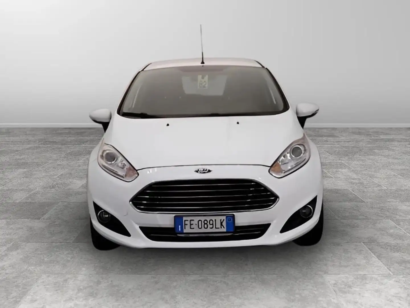Ford Fiesta 1.5 tdci Titanium 75cv 5p E6 Bianco - 2