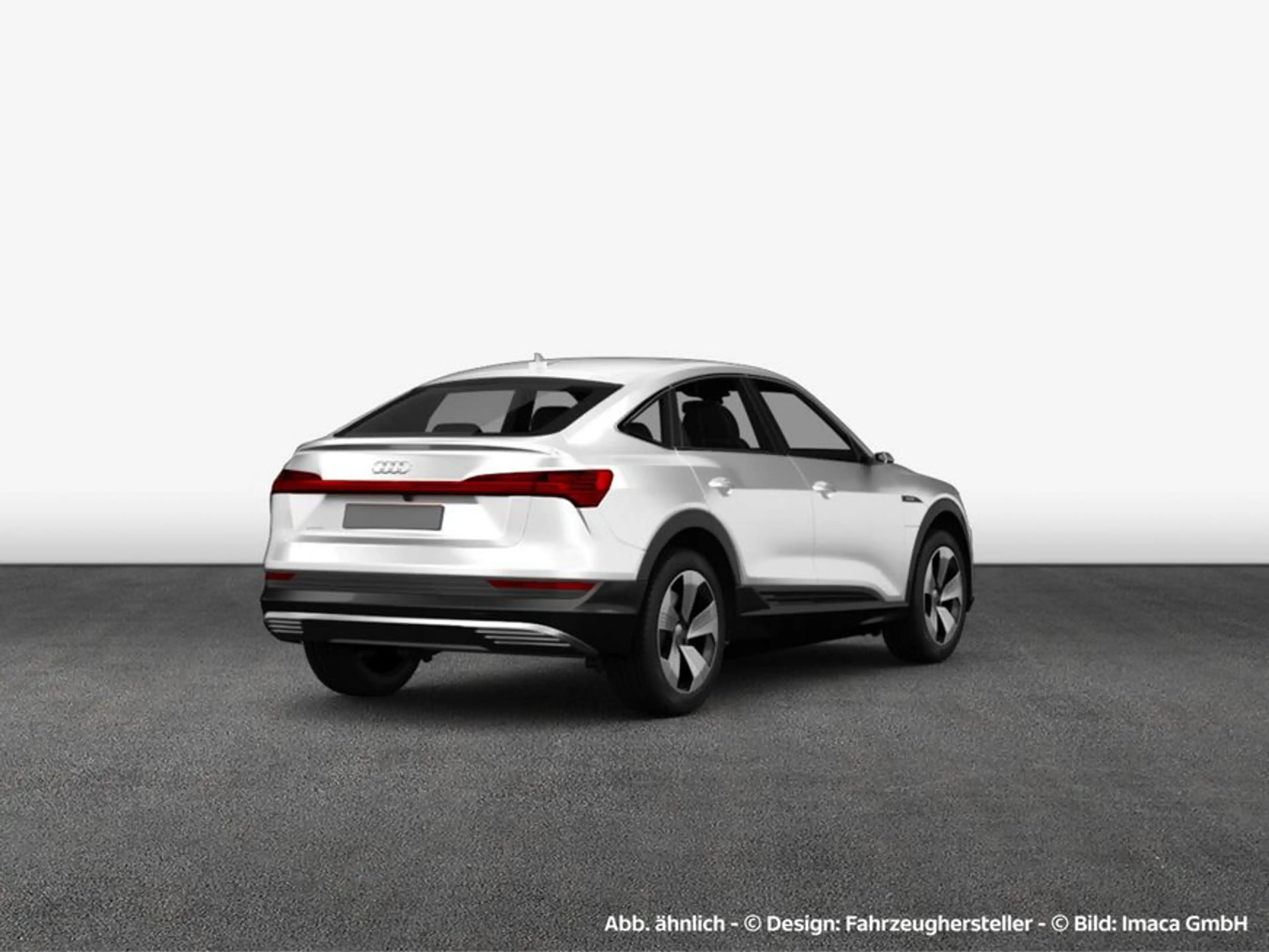 Audi e-tron Sportback 55 quattro HUD — photo 2