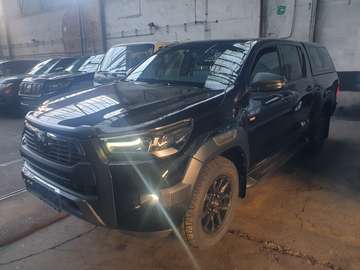 Hilux 2.8 D-4D 4WD Invincible