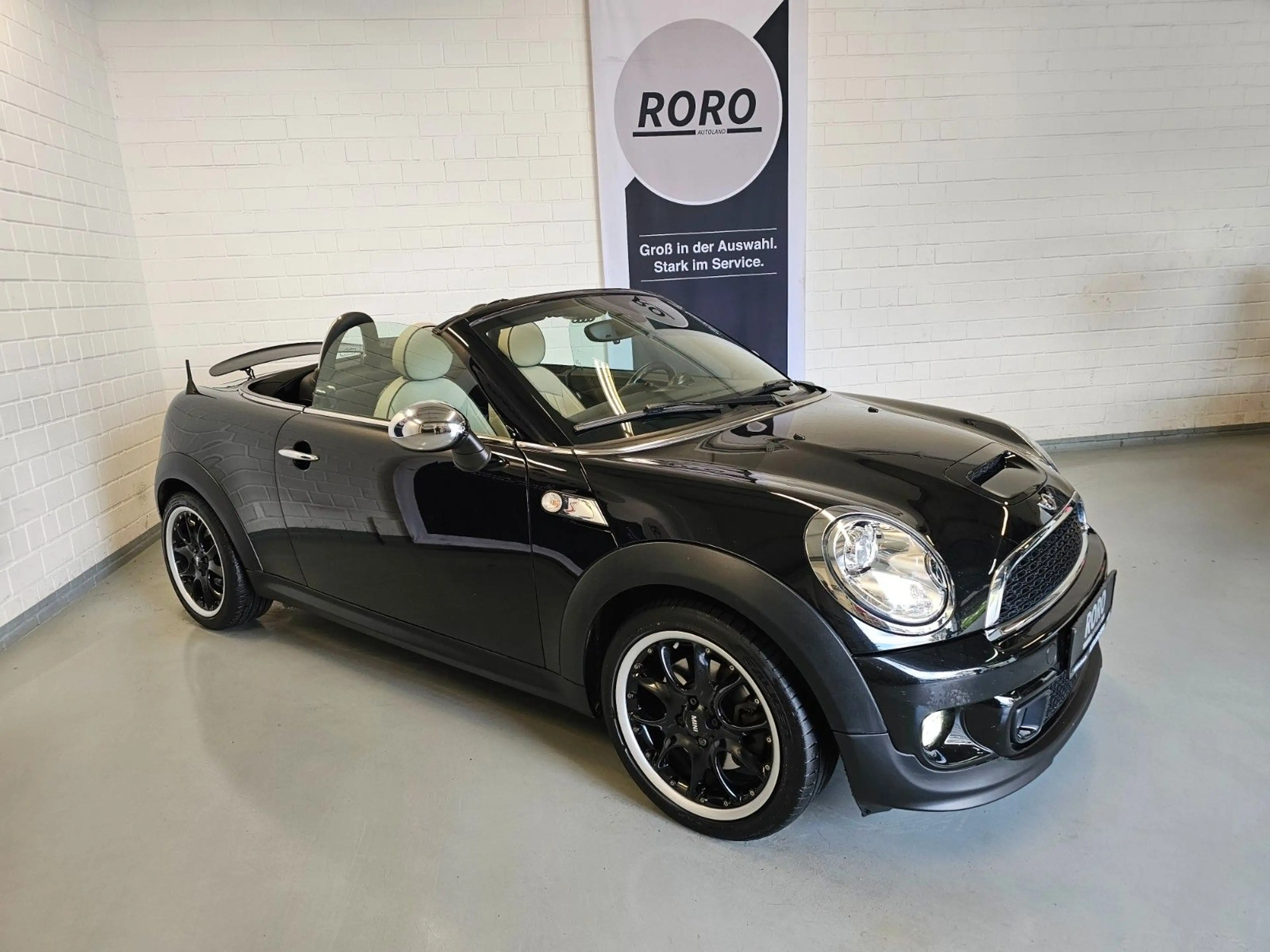 MINI Cooper S Roadster + LED/NAVI/HARMAN-KARDON/TEMP — photo 4