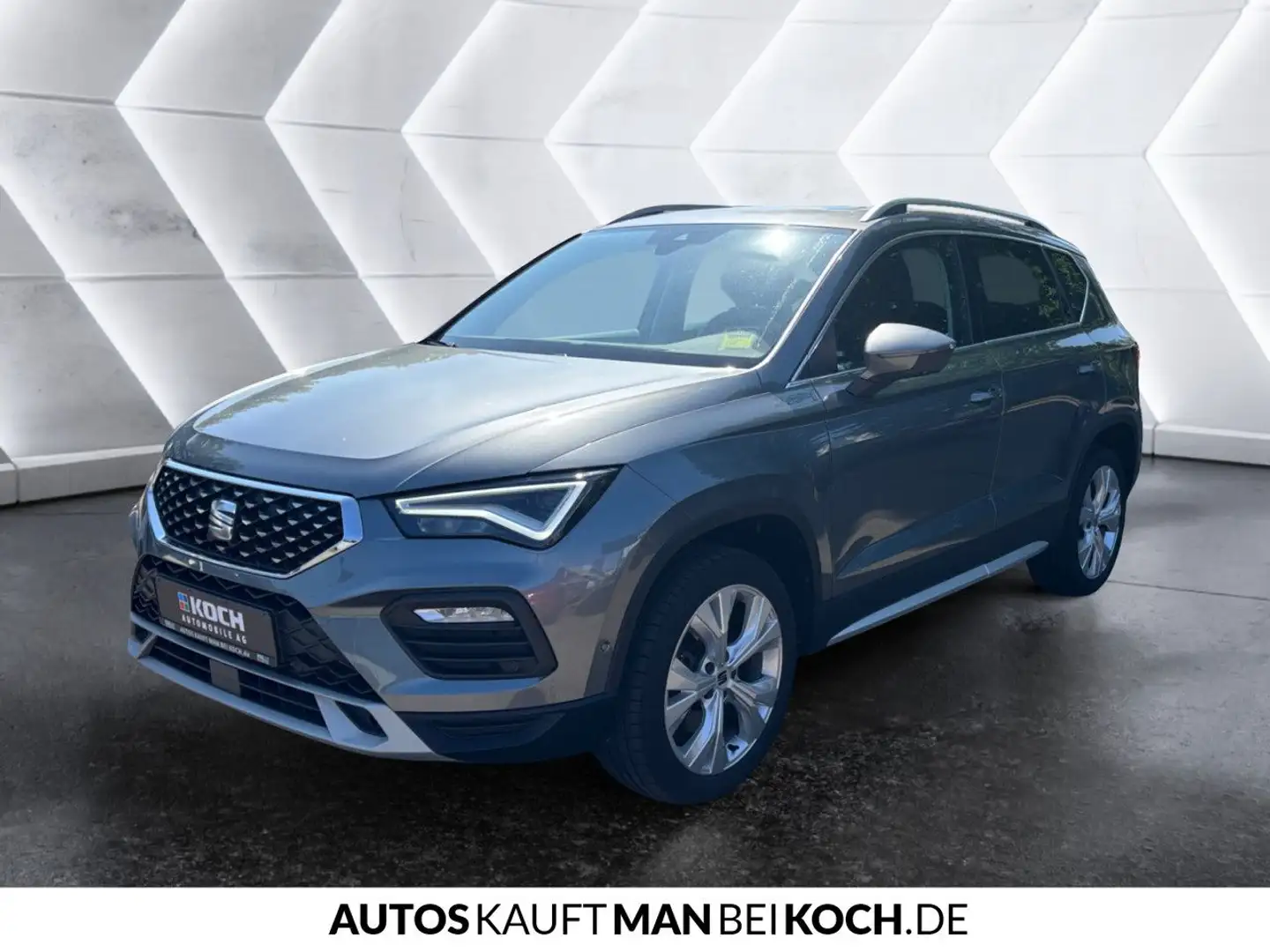 SEAT Ateca 2.0 TDI DSG Xperience NAVI PANO AHK ALCANTAR Grau - 2