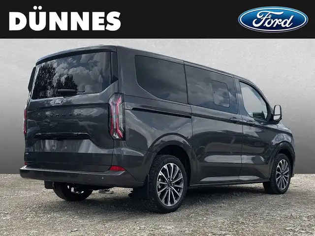 Ford Tourneo Custom view 2