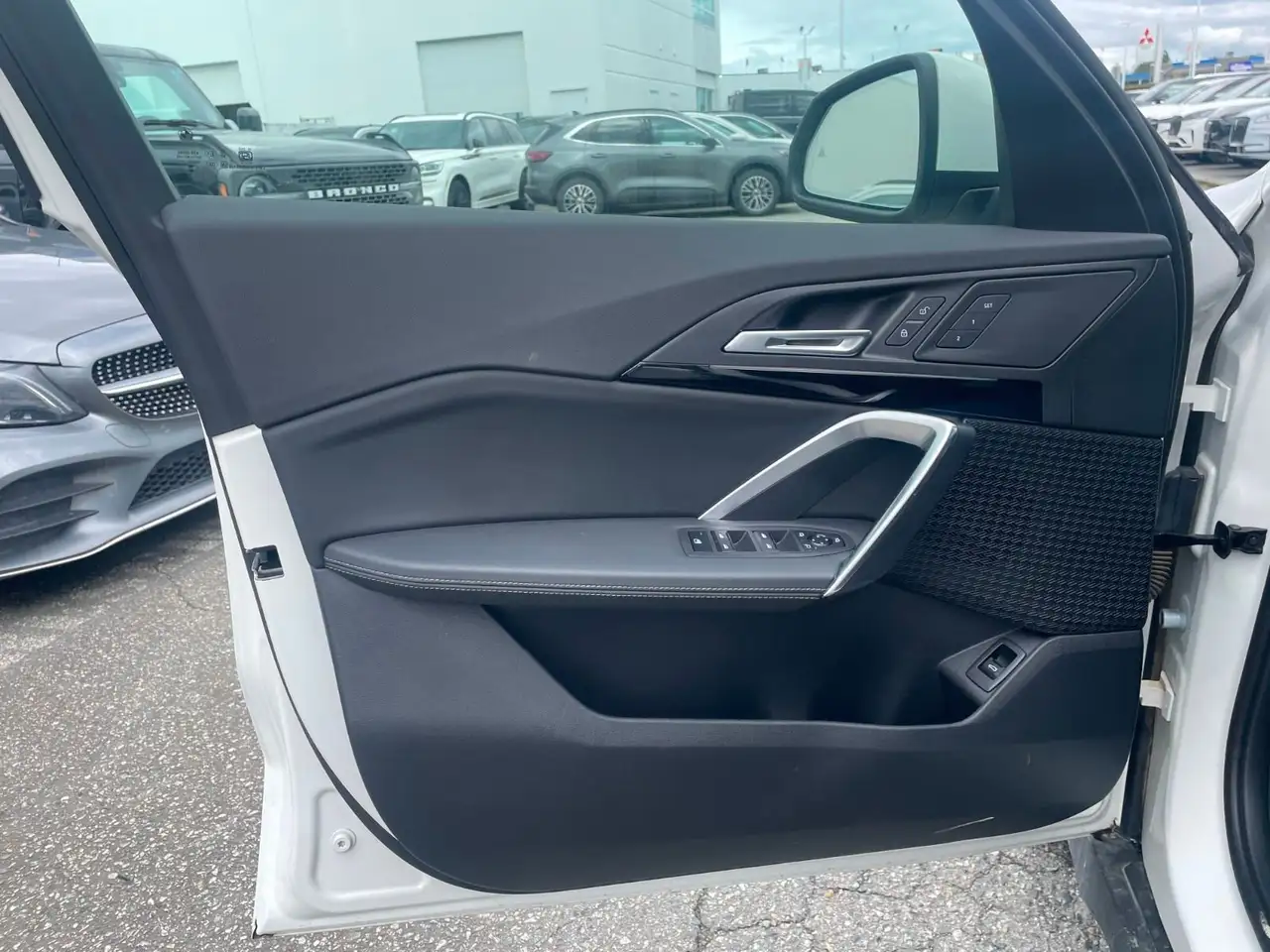 BMW X1 снимка BMW X1