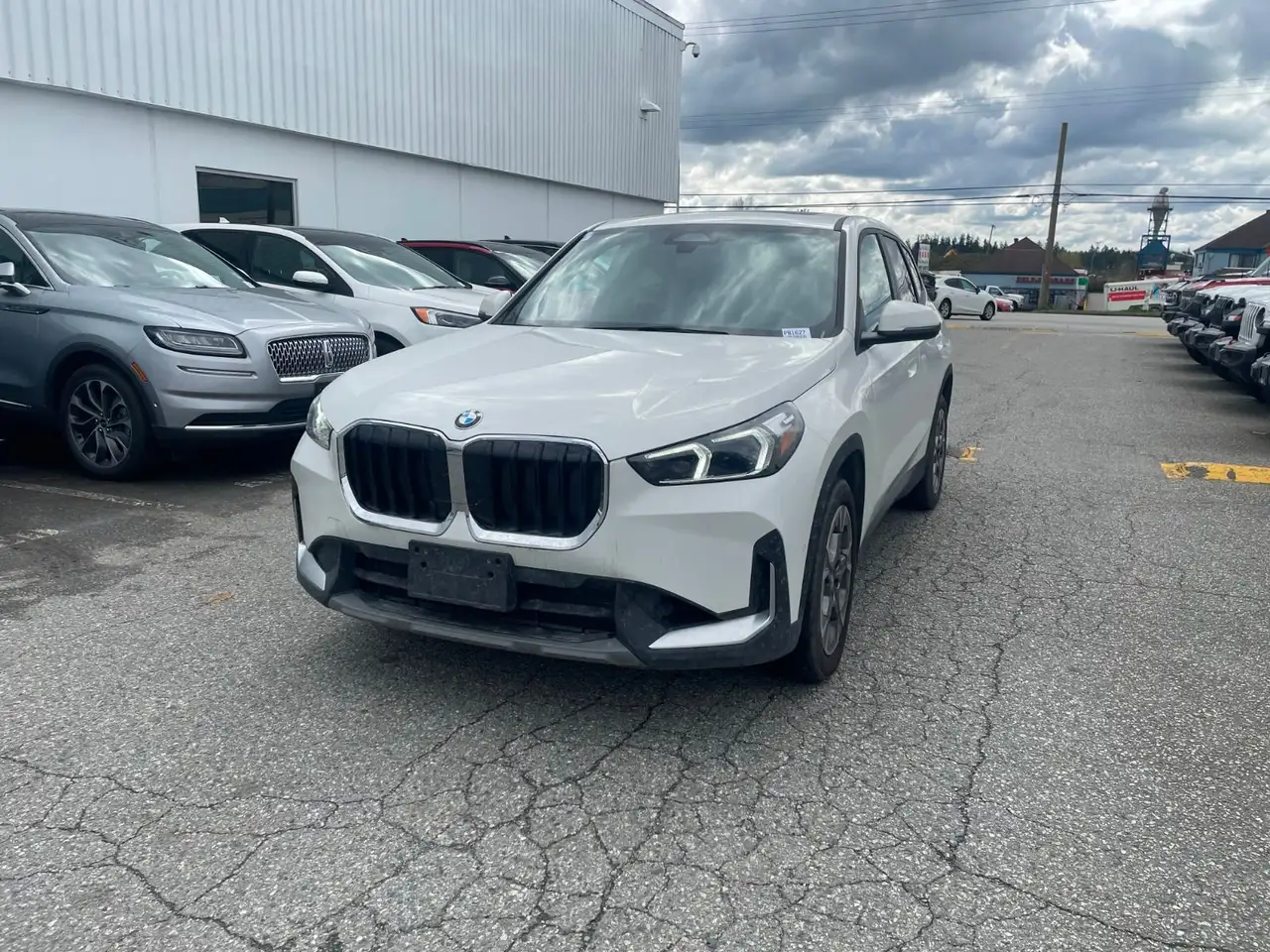 2024 BMW X1