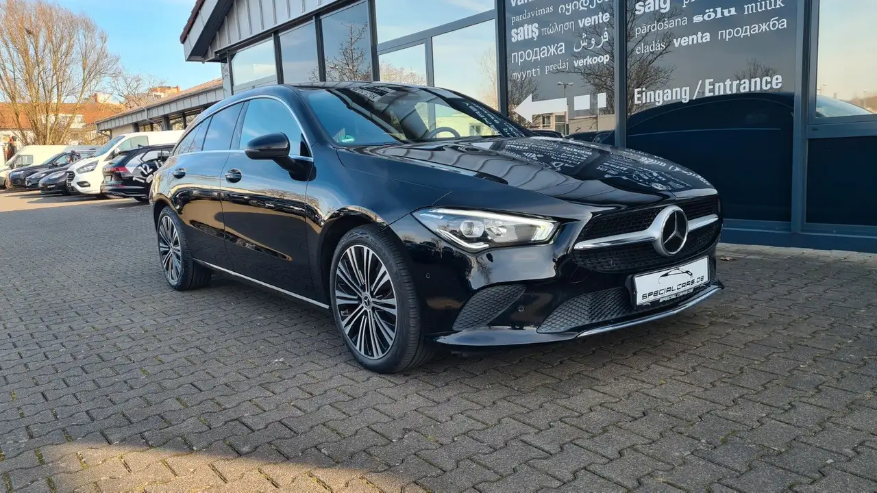 Mercedes-Benz CLA 200