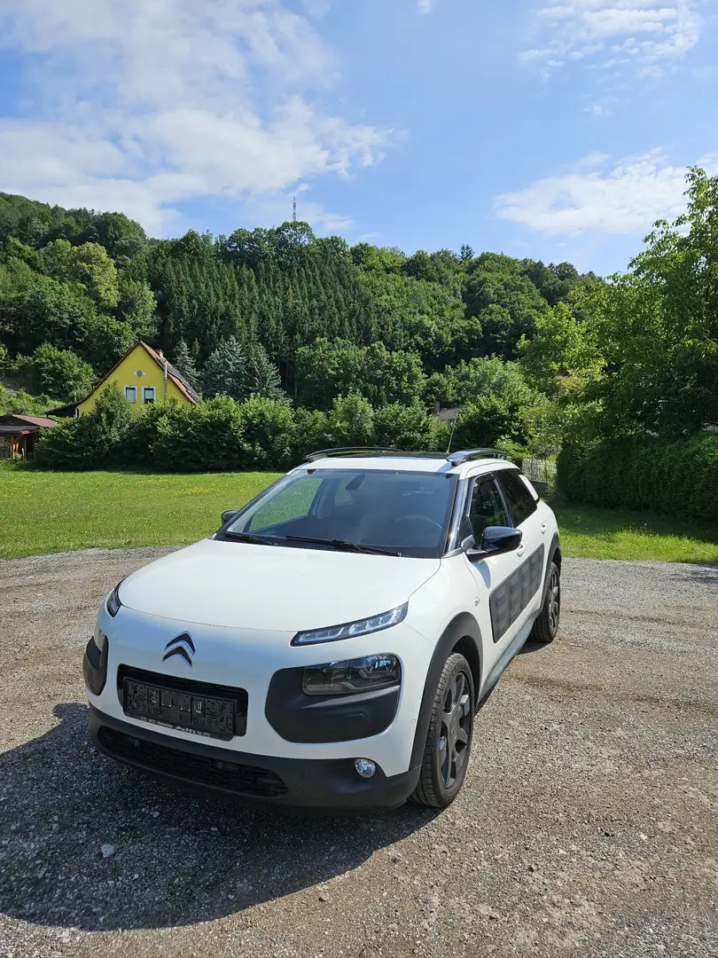 Citroen C4 Cactus 1,2 VTI82 Shine Weiß - 1