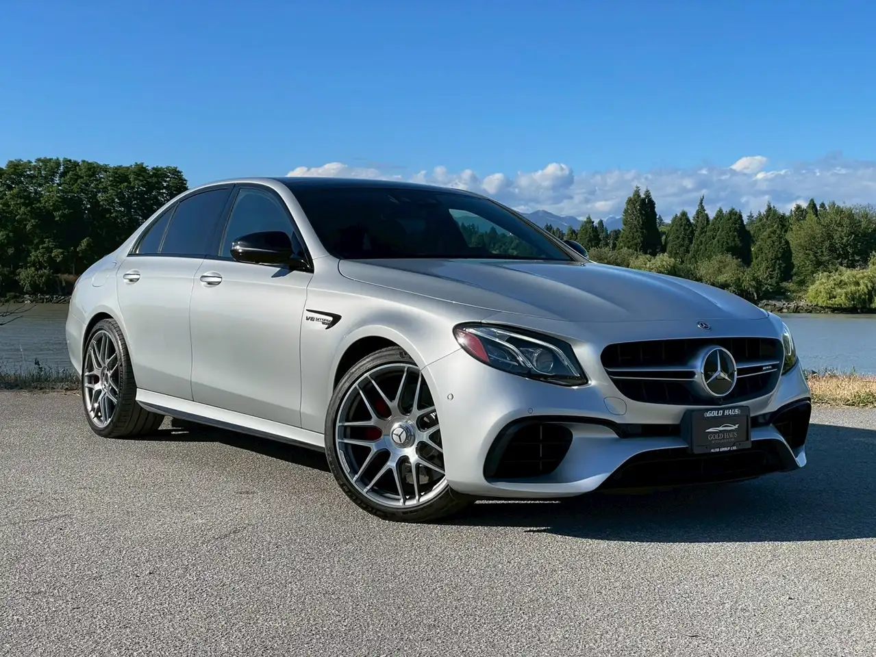 Mercedes-Benz E-Class fotografie Mercedes-Benz E-Class
