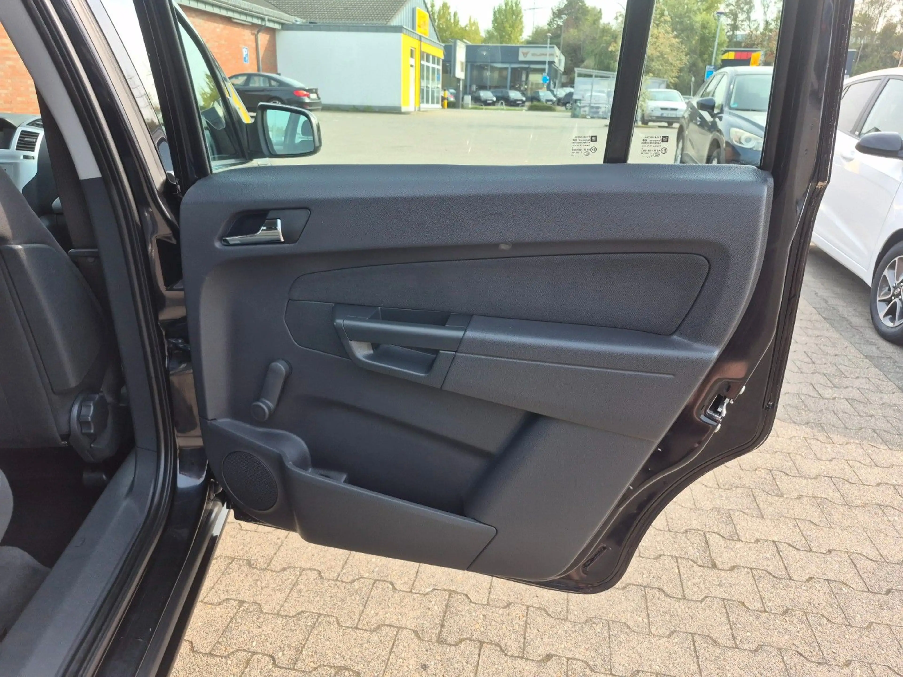 Opel Zafira B Edition Klima AHK Garantie 7 Sitzer — photo 13