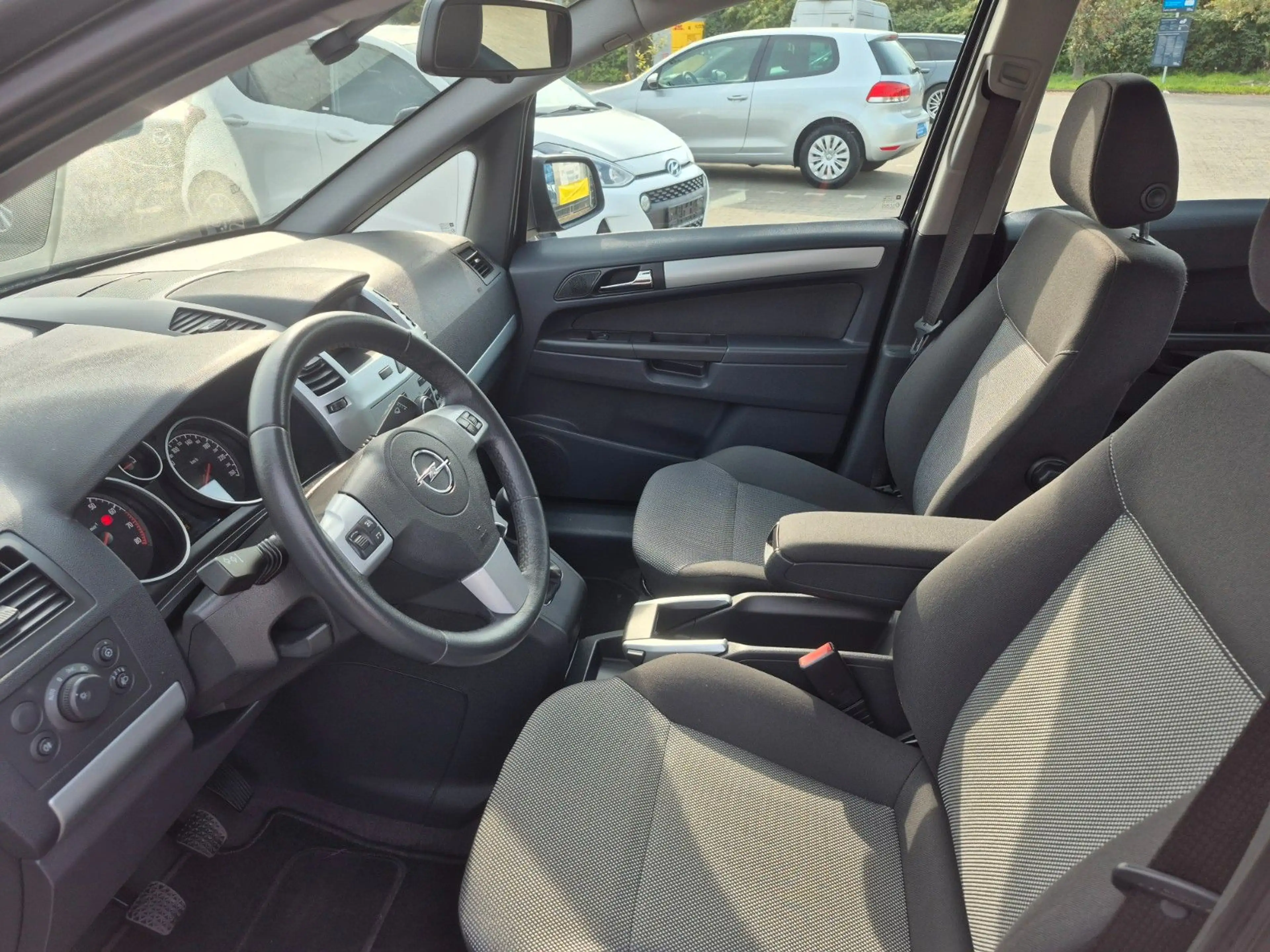 Opel Zafira B Edition Klima AHK Garantie 7 Sitzer — photo 10