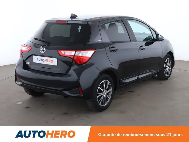 Toyota Yaris view 6