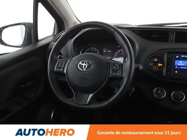 Toyota Yaris view 13