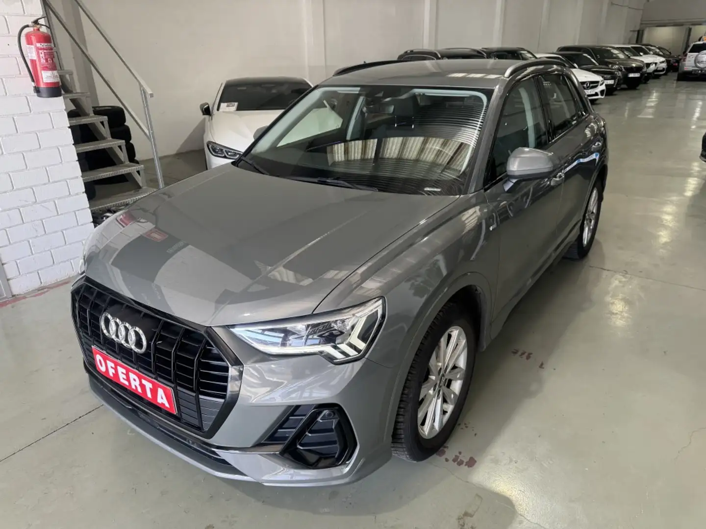 Audi Q3 35 TDI S line S tronic 110kW Gris - 2