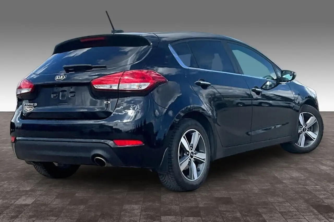 Kia Forte fotografie Kia Forte