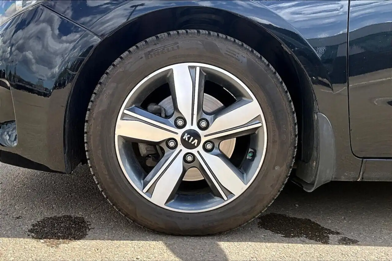 Kia Forte fotografie Kia Forte