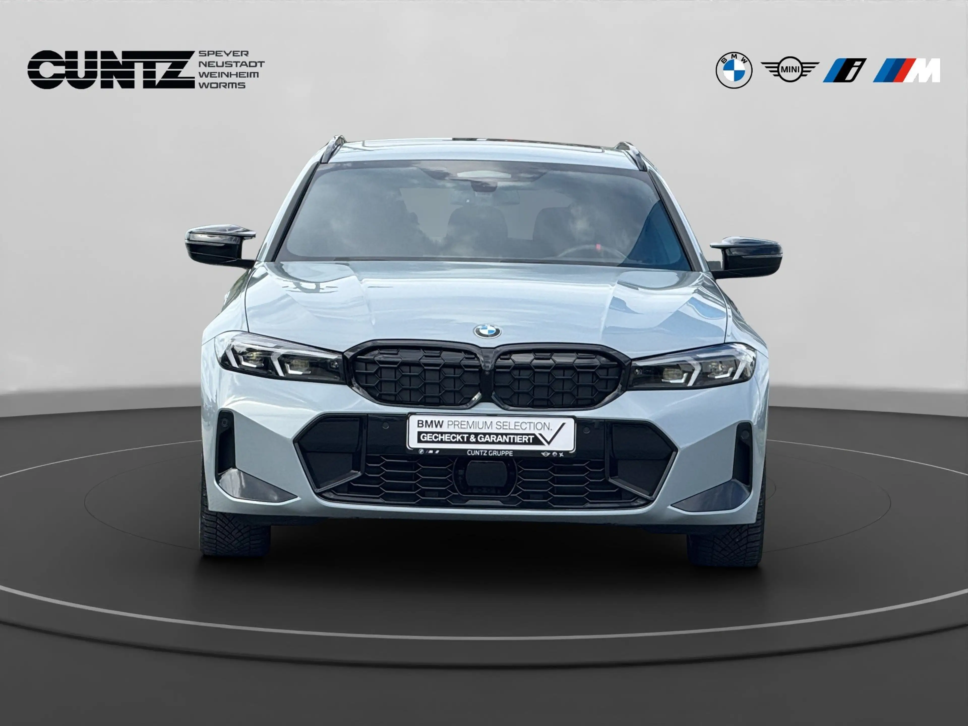 BMW 340 M340d xDrive Touring M Paket Pro Panorama Harman/K — photo 3