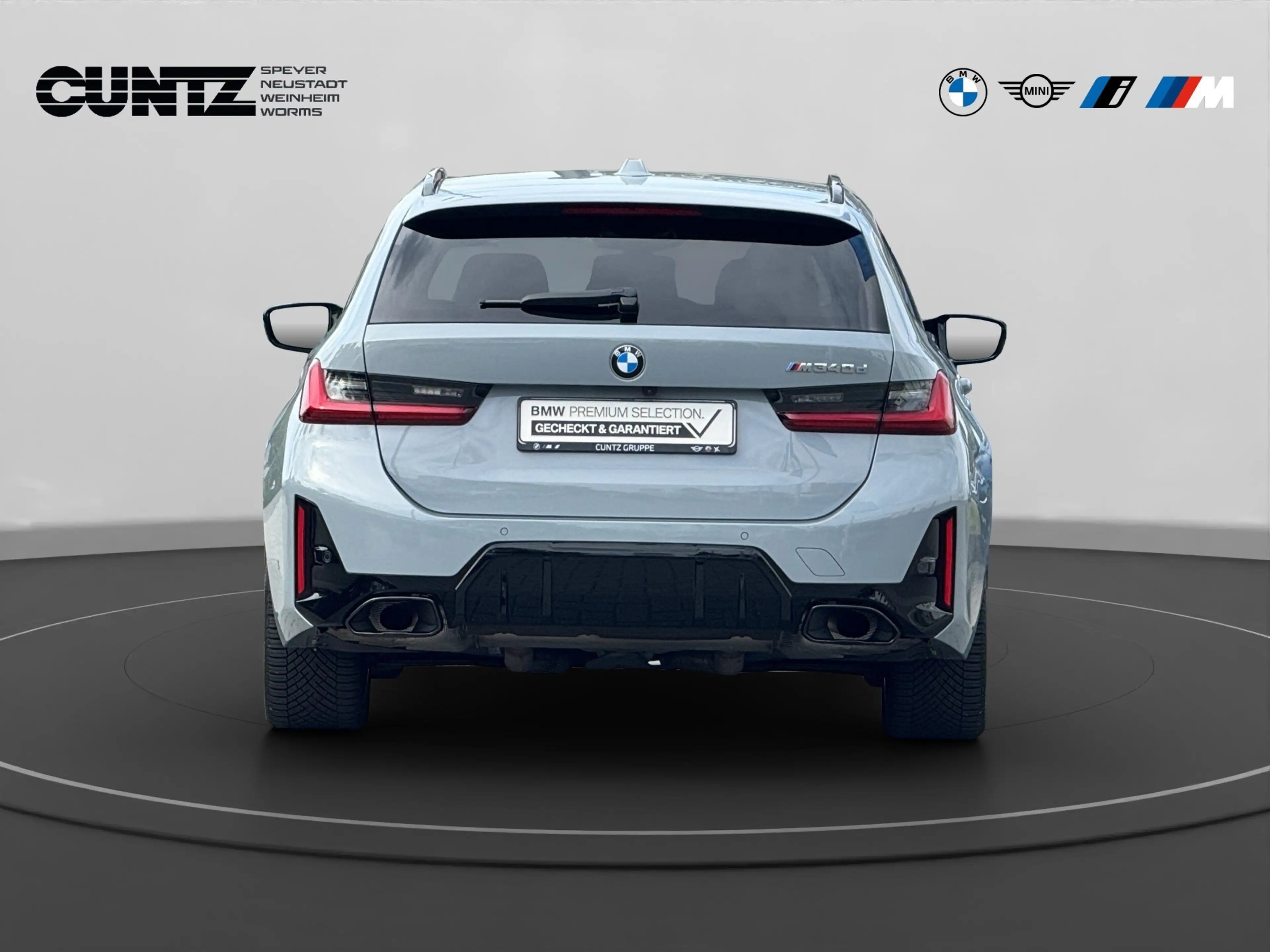 BMW 340 M340d xDrive Touring M Paket Pro Panorama Harman/K — photo 7