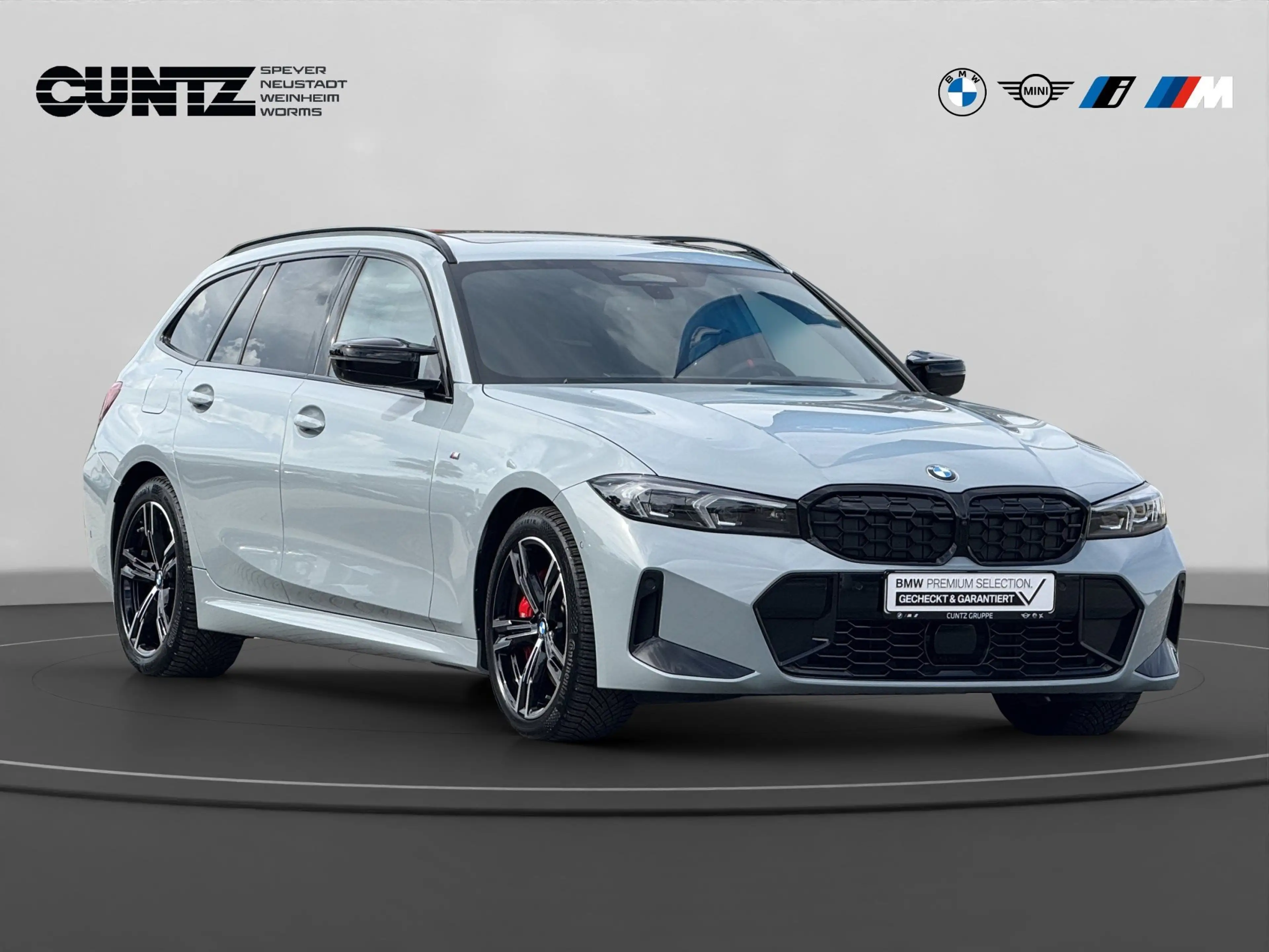BMW 340 M340d xDrive Touring M Paket Pro Panorama Harman/K — photo 4