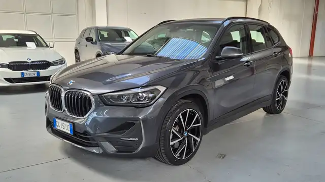 BMW X1 X1 xdrive25e auto -CERCHI 19"-FULL LED-NAVY-220CV