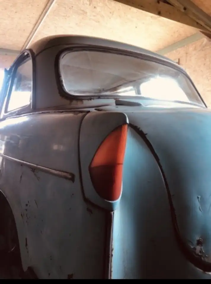 Trabant P50 Sedan Blauw, foto 4