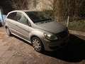 Mercedes-Benz B 170 NGT BlueEFFICIENCY Srebrny - thumbnail 3