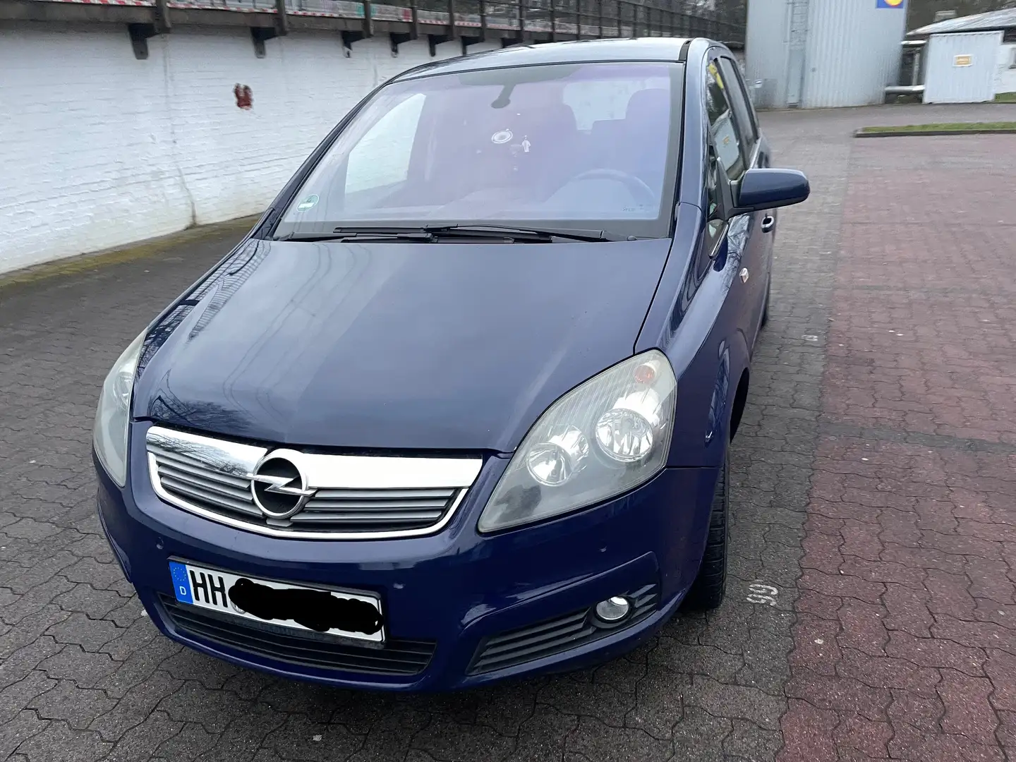 Opel Zafira Zafira Diesel 1.9 CDTI Sport Blau - 1