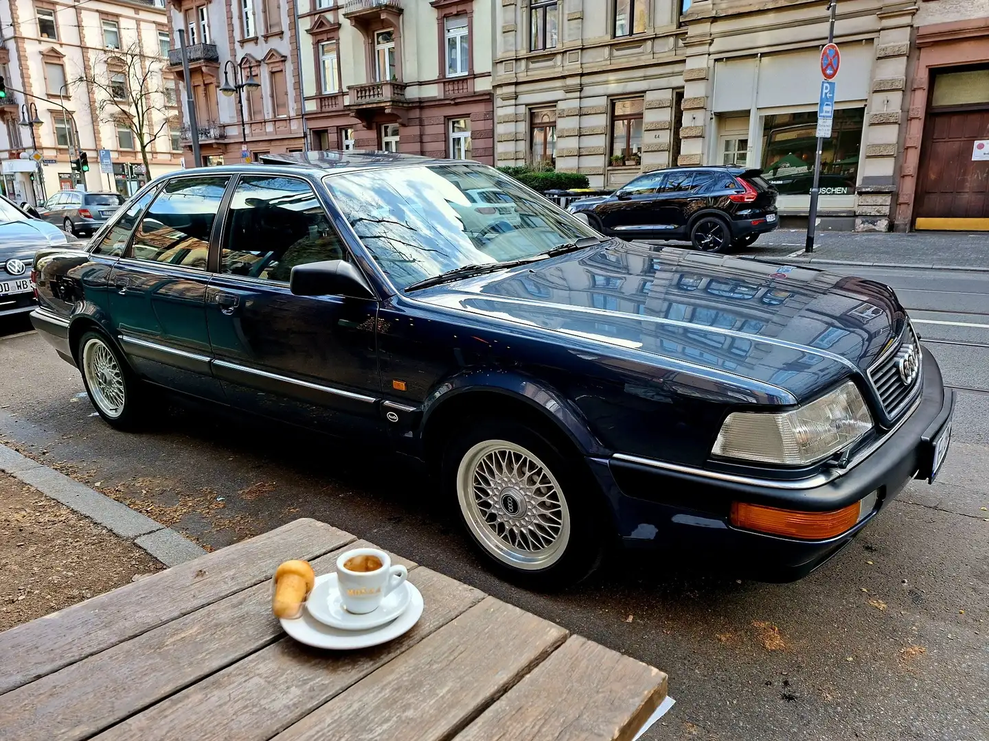 Audi V8 V8 3.6 Scheckheft Unfallfrei Garagenwagen - 1