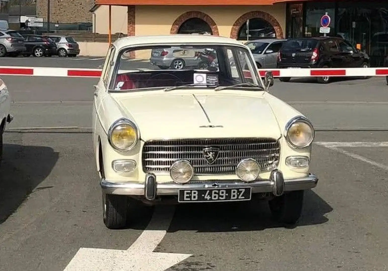 Peugeot 404 sl coupleur jaeger Beige - 2