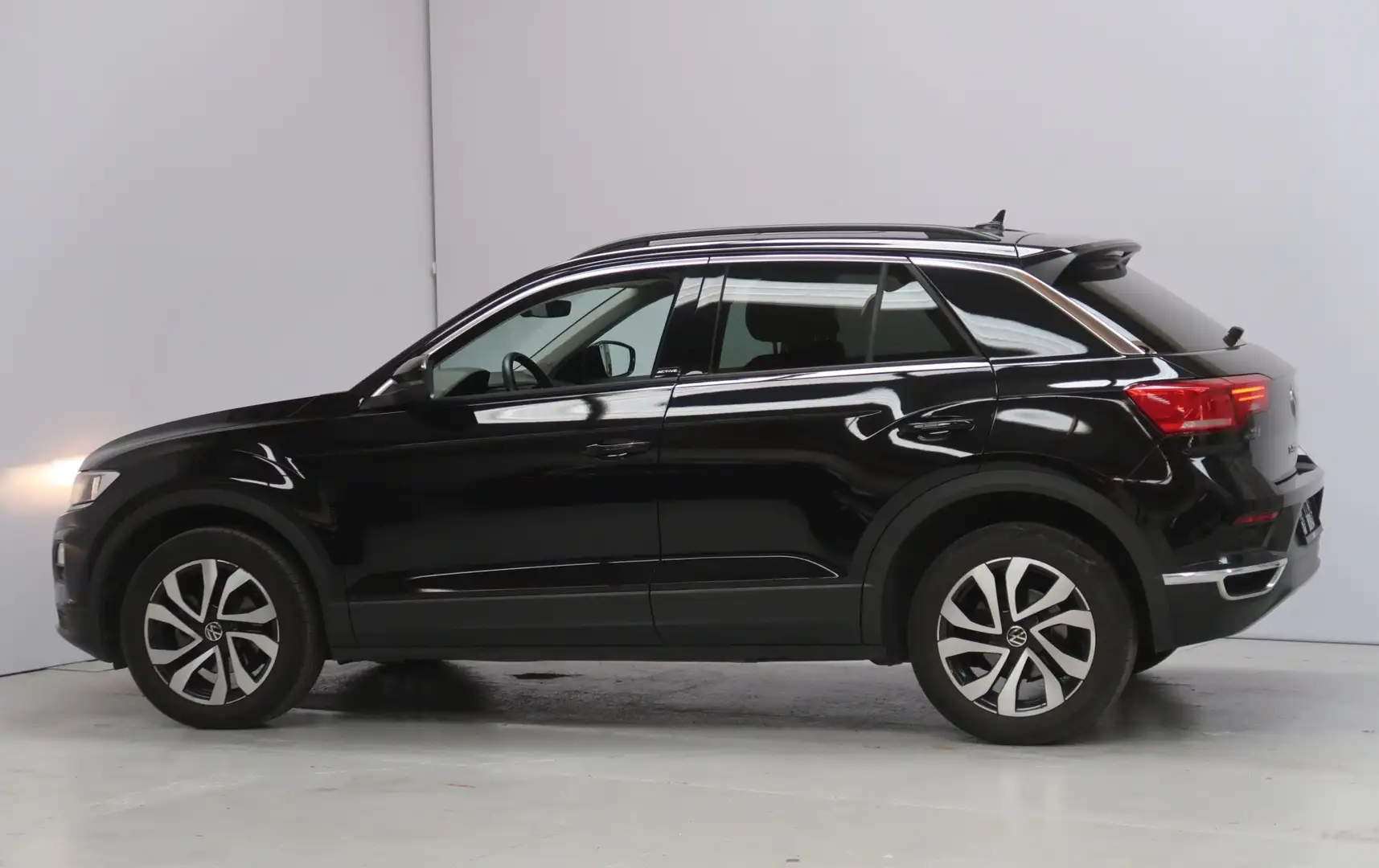 Volkswagen T-Roc T-Roc 1.0 TSI OPF ACTIVE Schwarz - 1