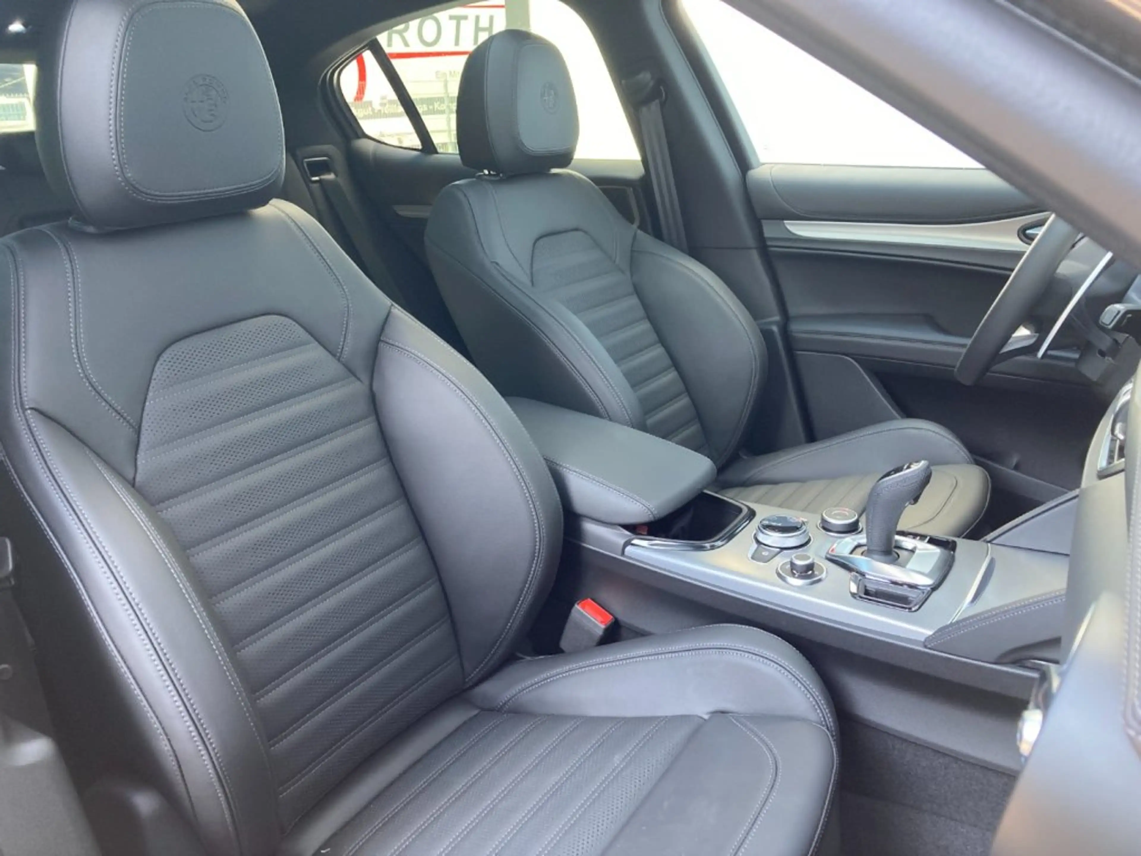 Alfa Romeo Stelvio Veloce 2.2 Jtdm 210psAut Awd — photo 8