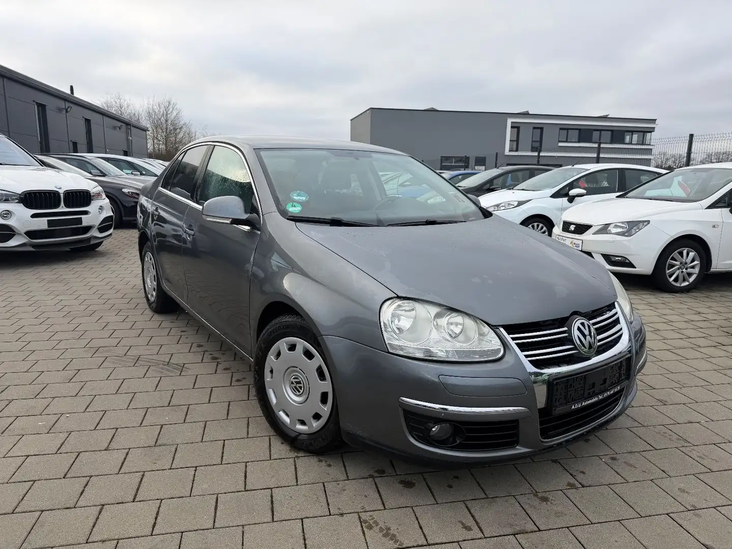 Volkswagen Jetta V Sportline Grau - 1