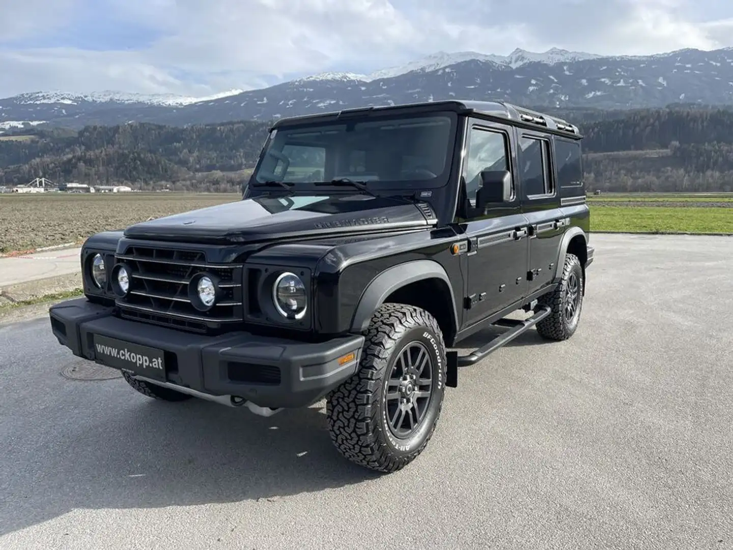 Ineos Grenadier Grenadier Station Wagon Fieldmaster Edition Schwarz - 1