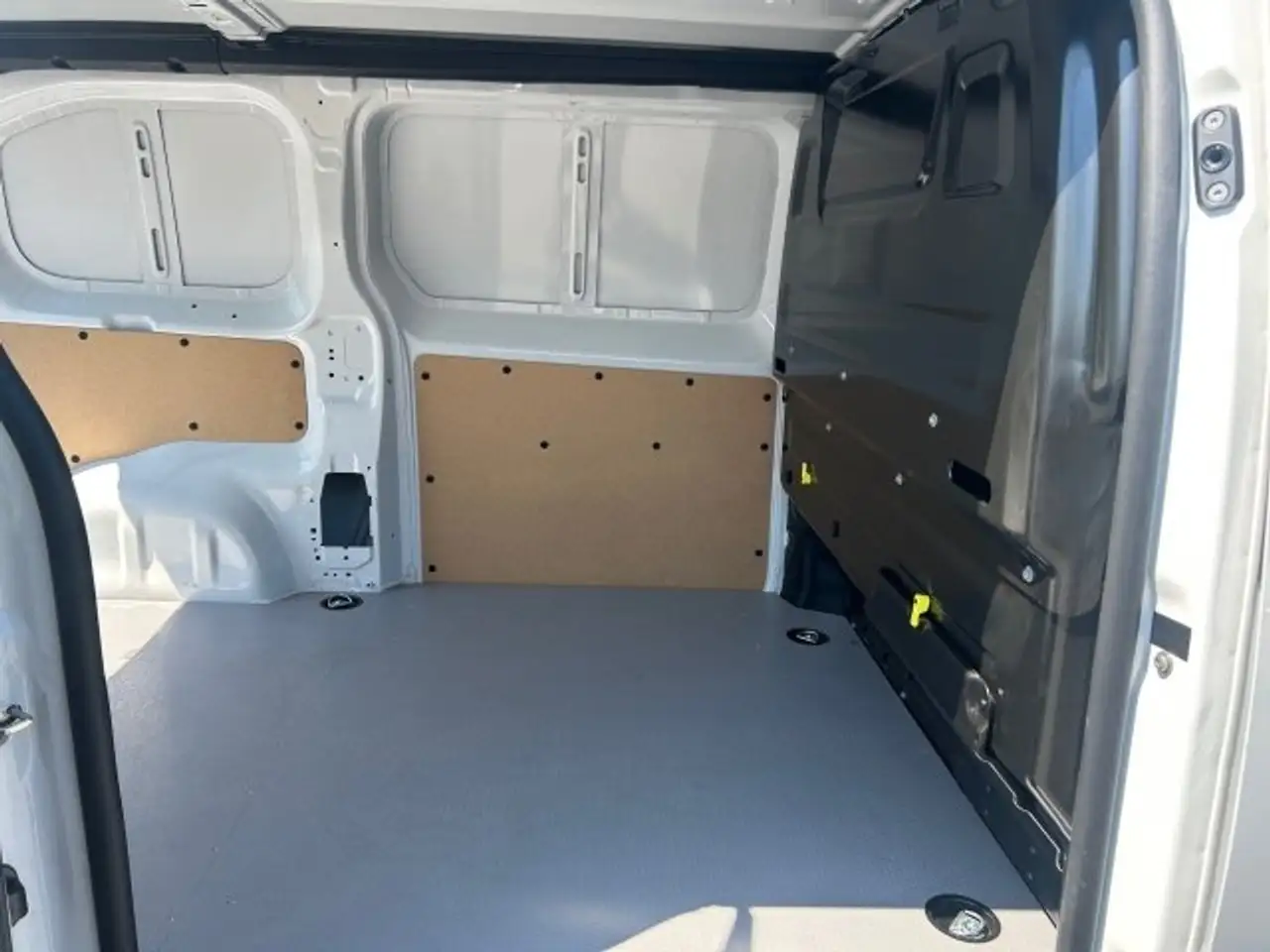 Toyota Proace 2026 — фото 12