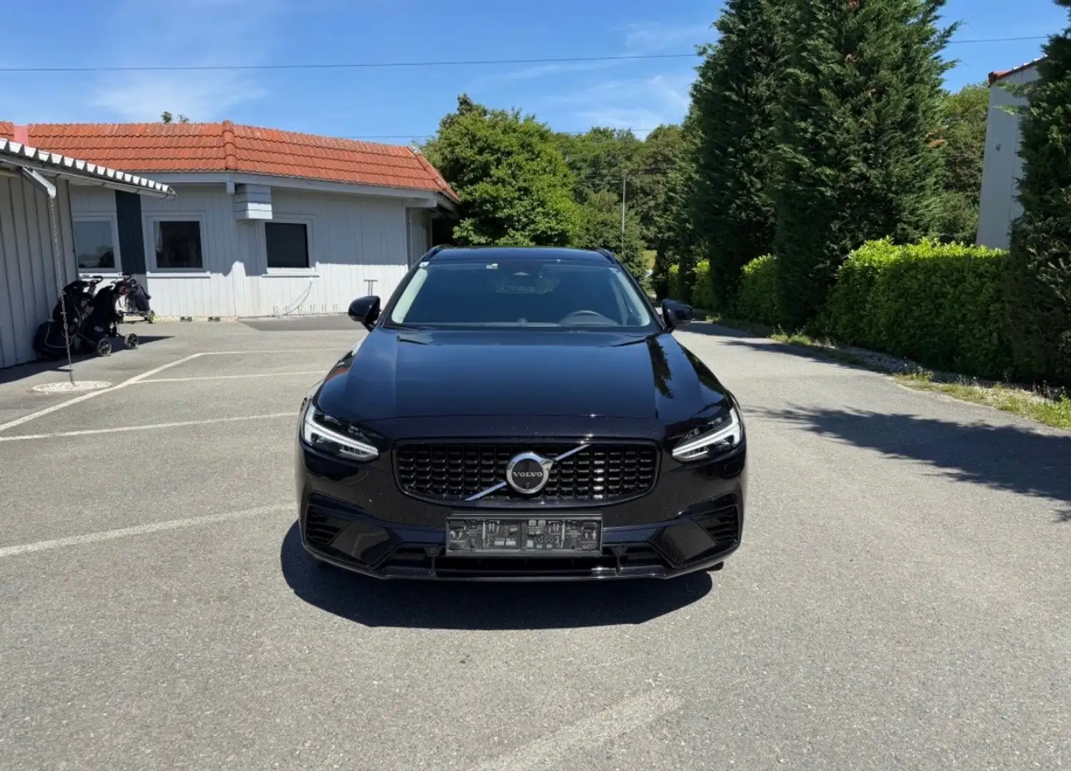 Volvo V90 V90 T8 AWD Recharge PHEV Ultimate Dark Ultimate Dark Schwarz - 2