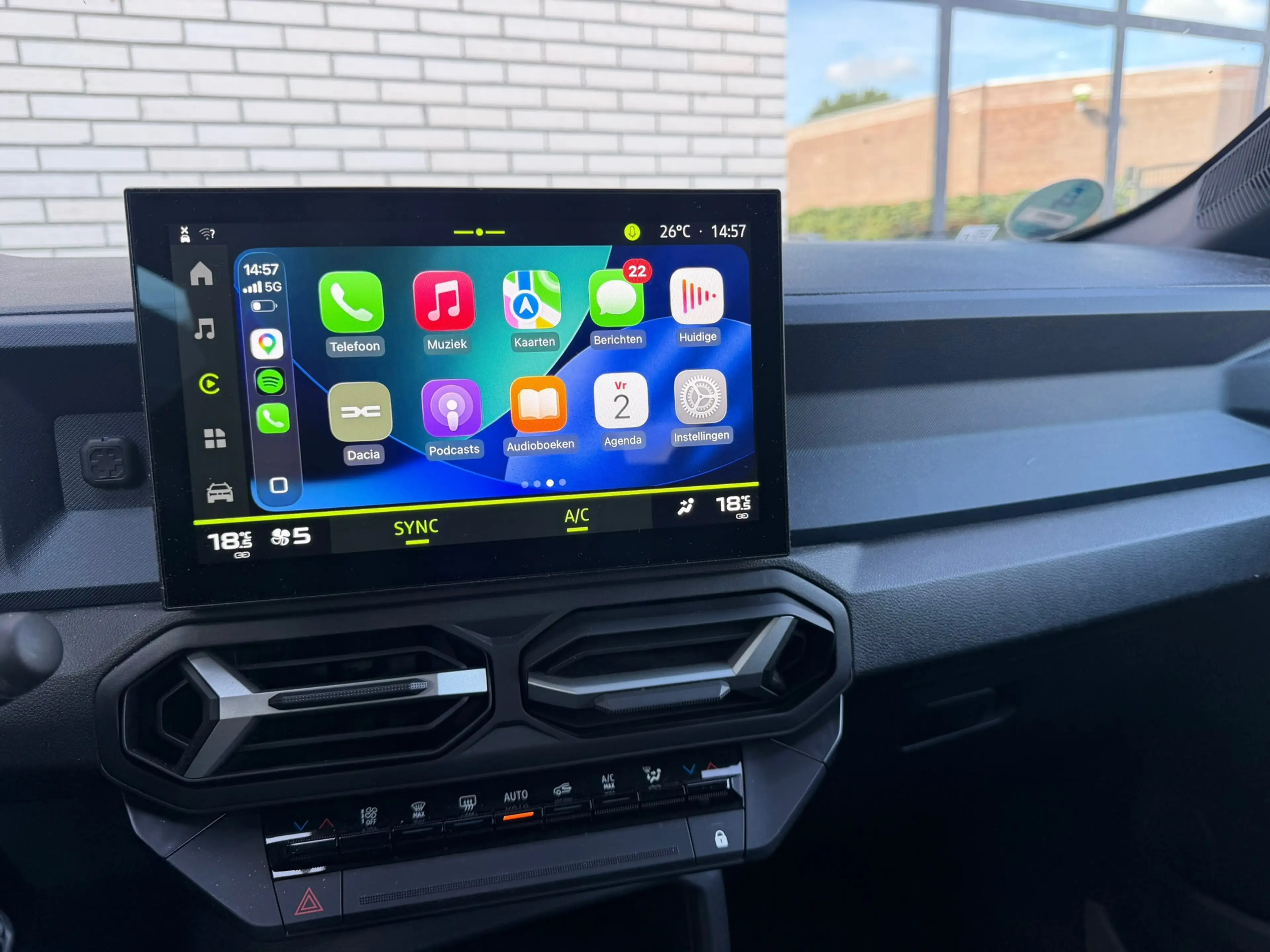 Dacia Bigster 1.8 Hybrid 155 Expression, lage kilometers — photo 12