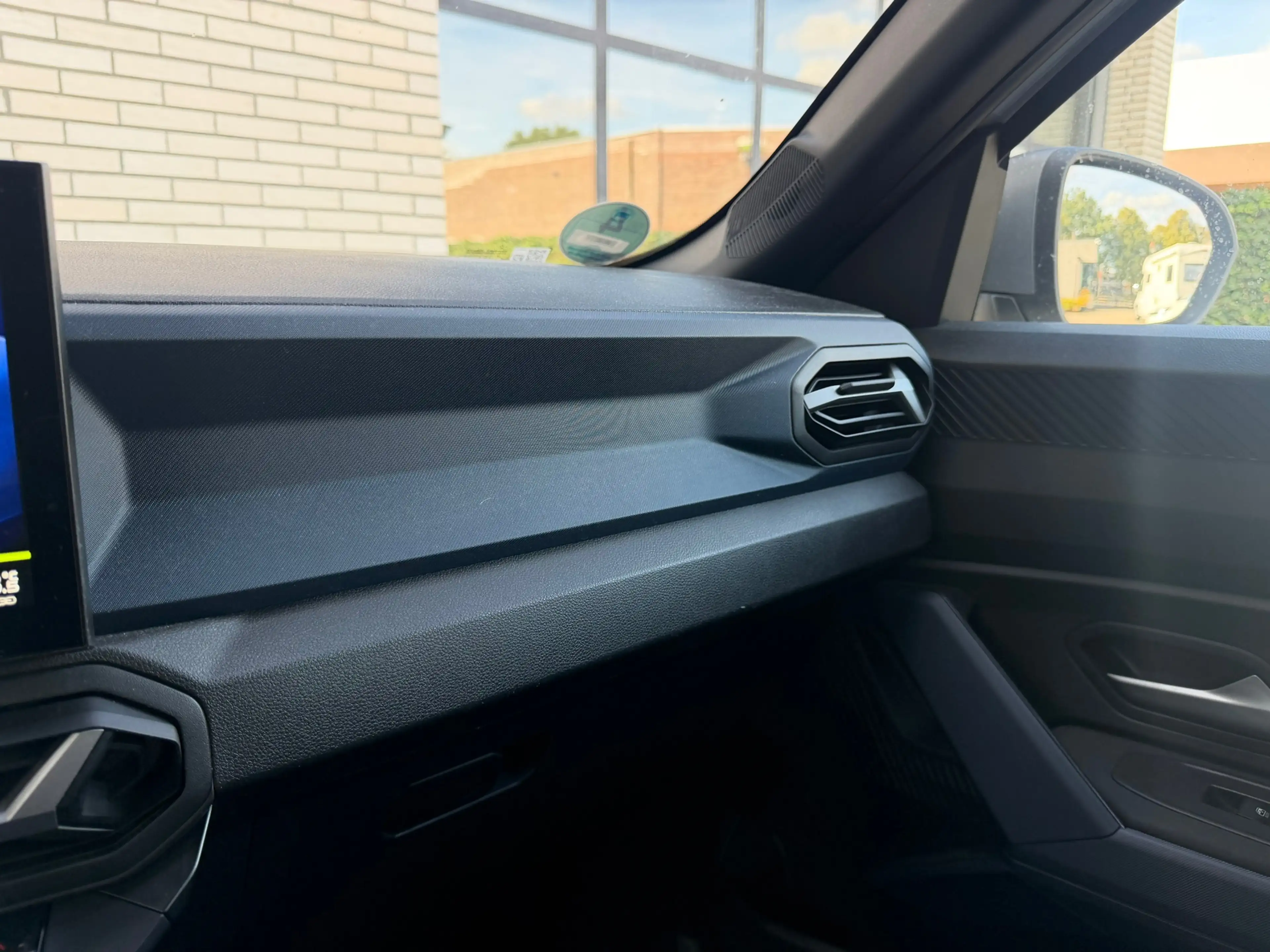 Dacia Bigster 1.8 Hybrid 155 Expression, lage kilometers — photo 13