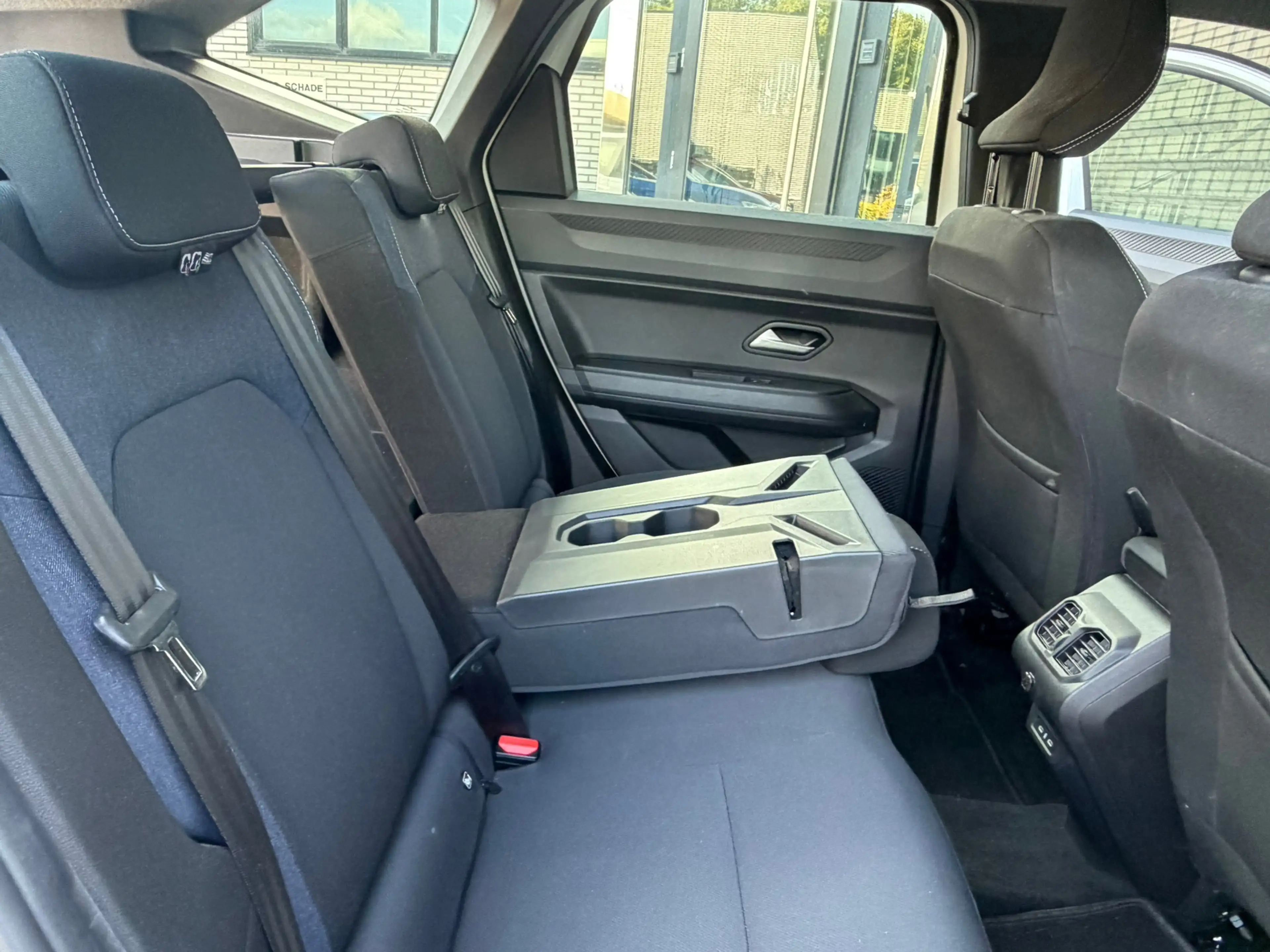 Dacia Bigster 1.8 Hybrid 155 Expression, lage kilometers — photo 24