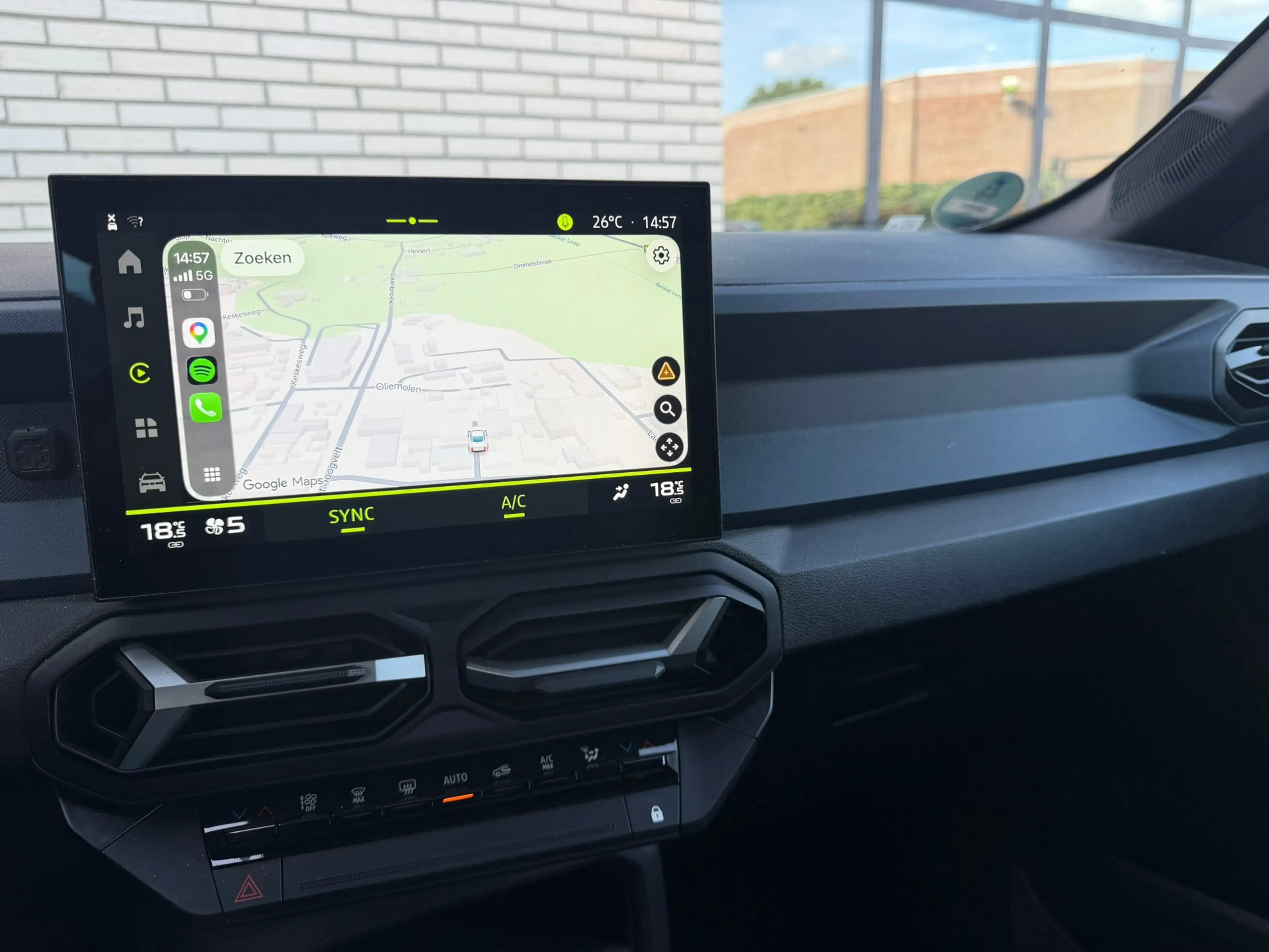 Dacia Bigster 1.8 Hybrid 155 Expression, lage kilometers — photo 11