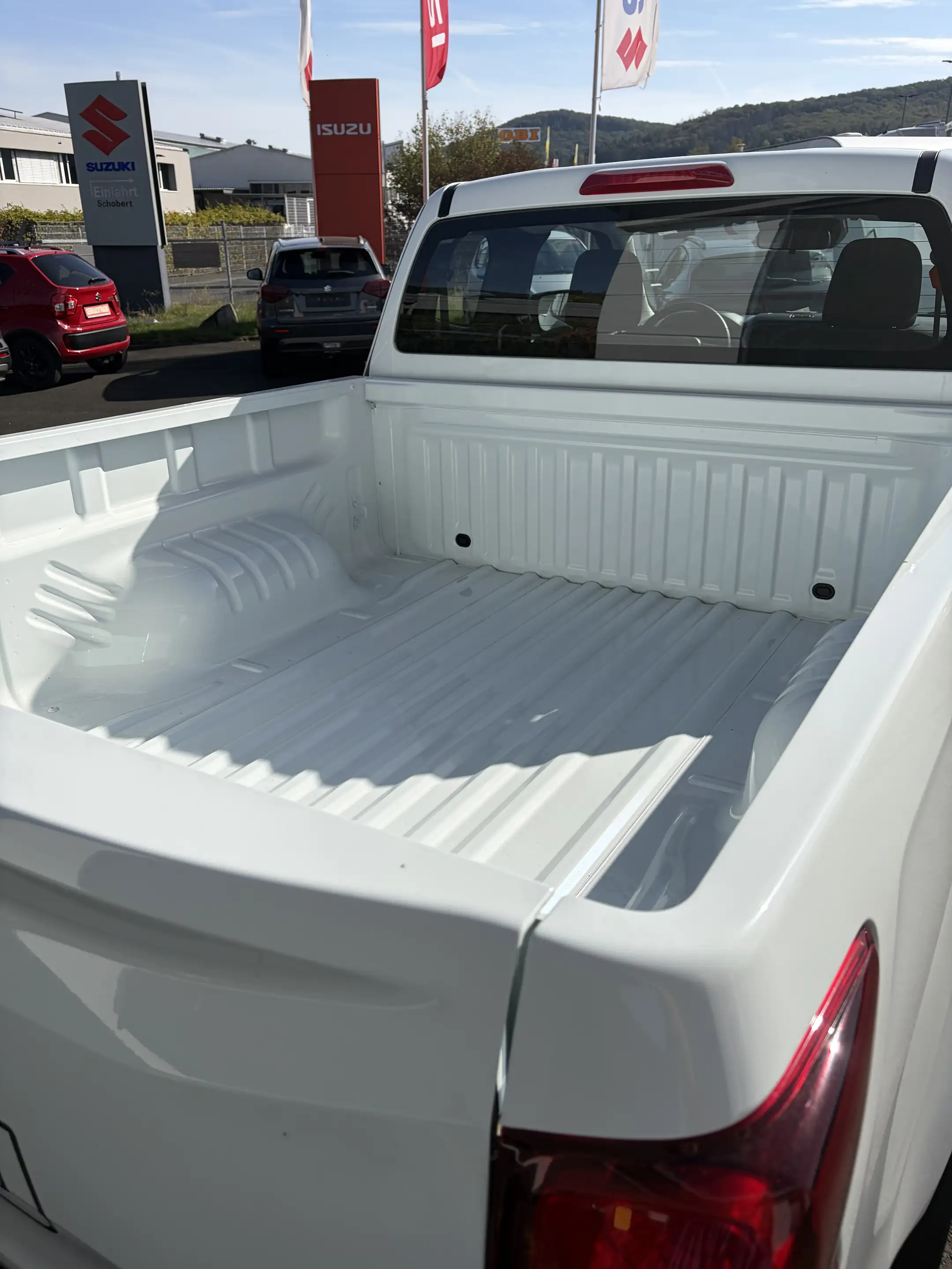 Isuzu D-Max 2.2, Double Cab 4WD Autm. LS — photo 6