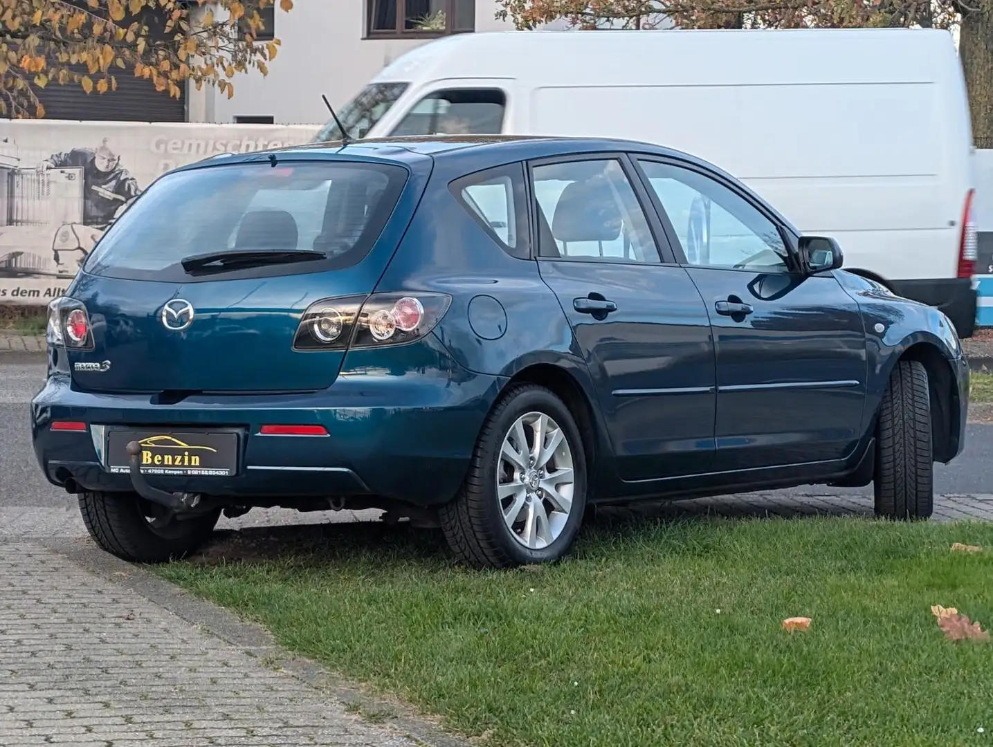 Mazda 3 Lim. 1.6 Sport Active*KLIMA*AHK*ZV-FUNK !! Blau - 2