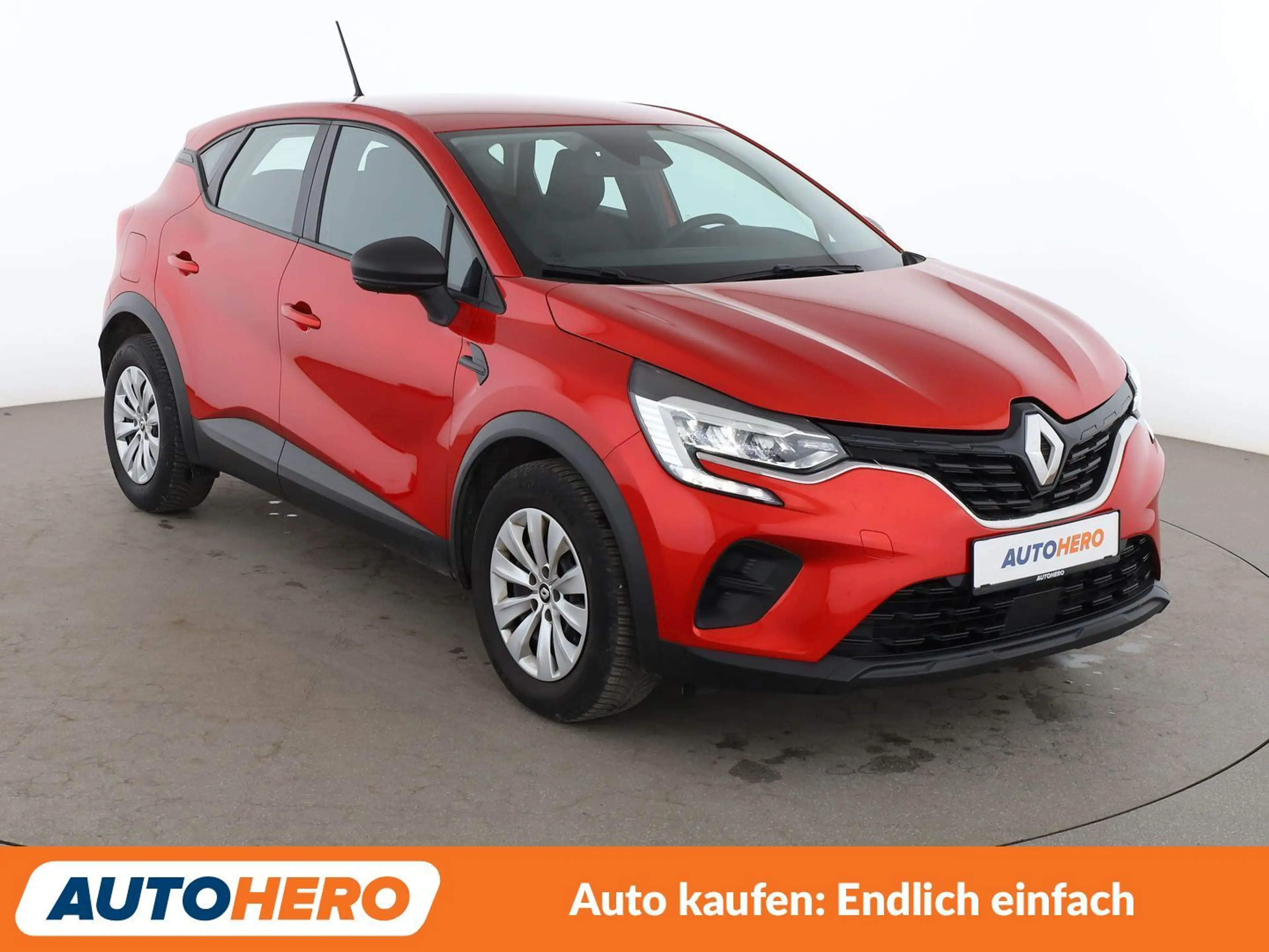 Renault Captur 1.0 TCe Life *TEMPO*PDC* — photo 8