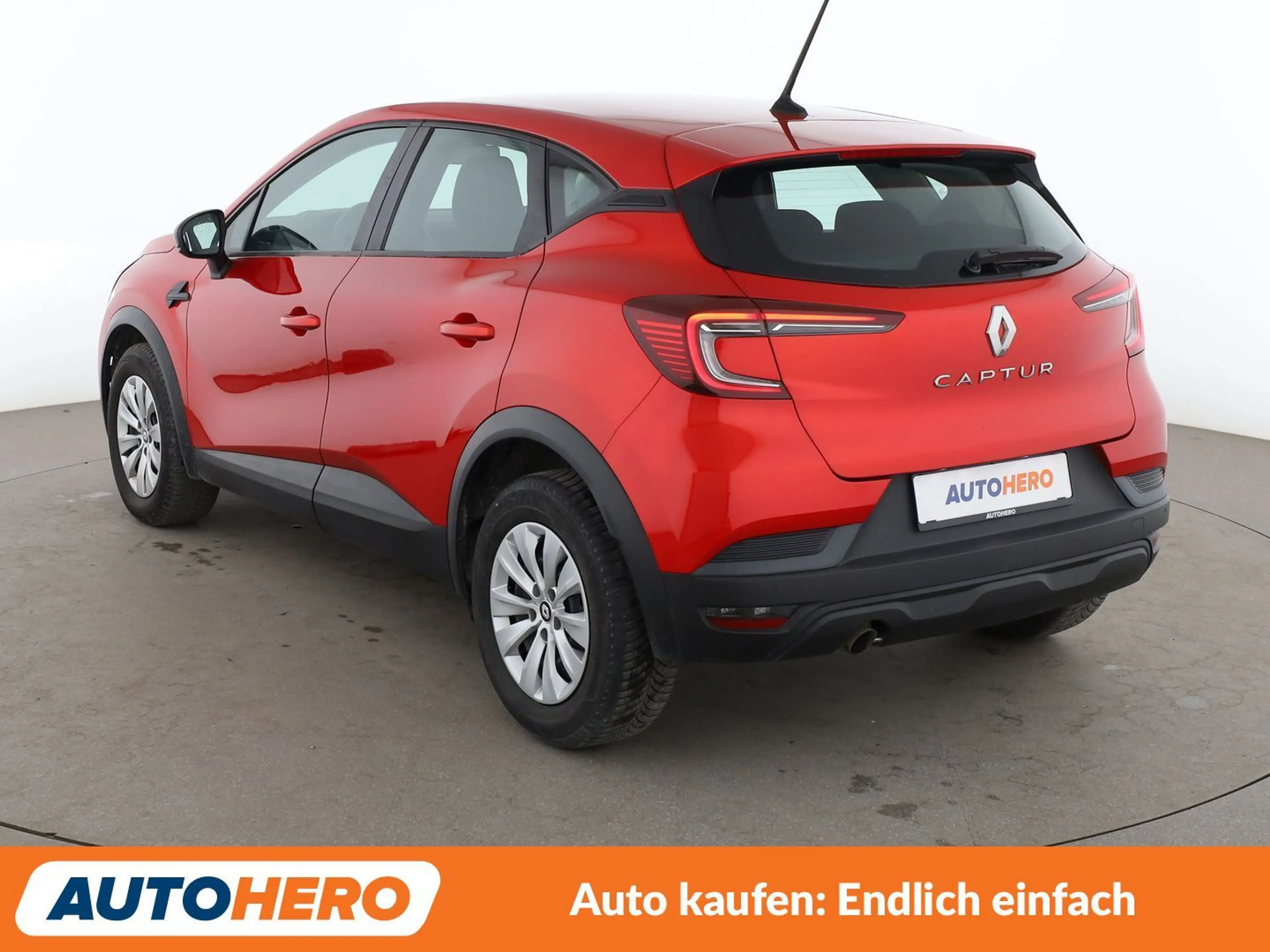 Renault Captur 1.0 TCe Life *TEMPO*PDC* — photo 4