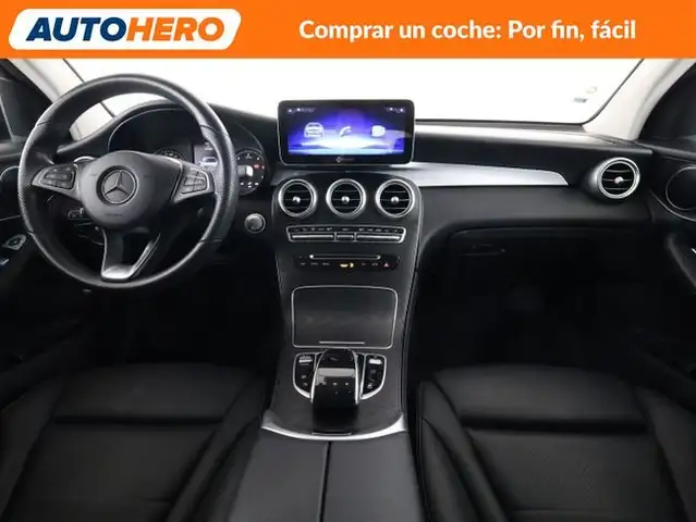 Mercedes-Benz GLC view 13