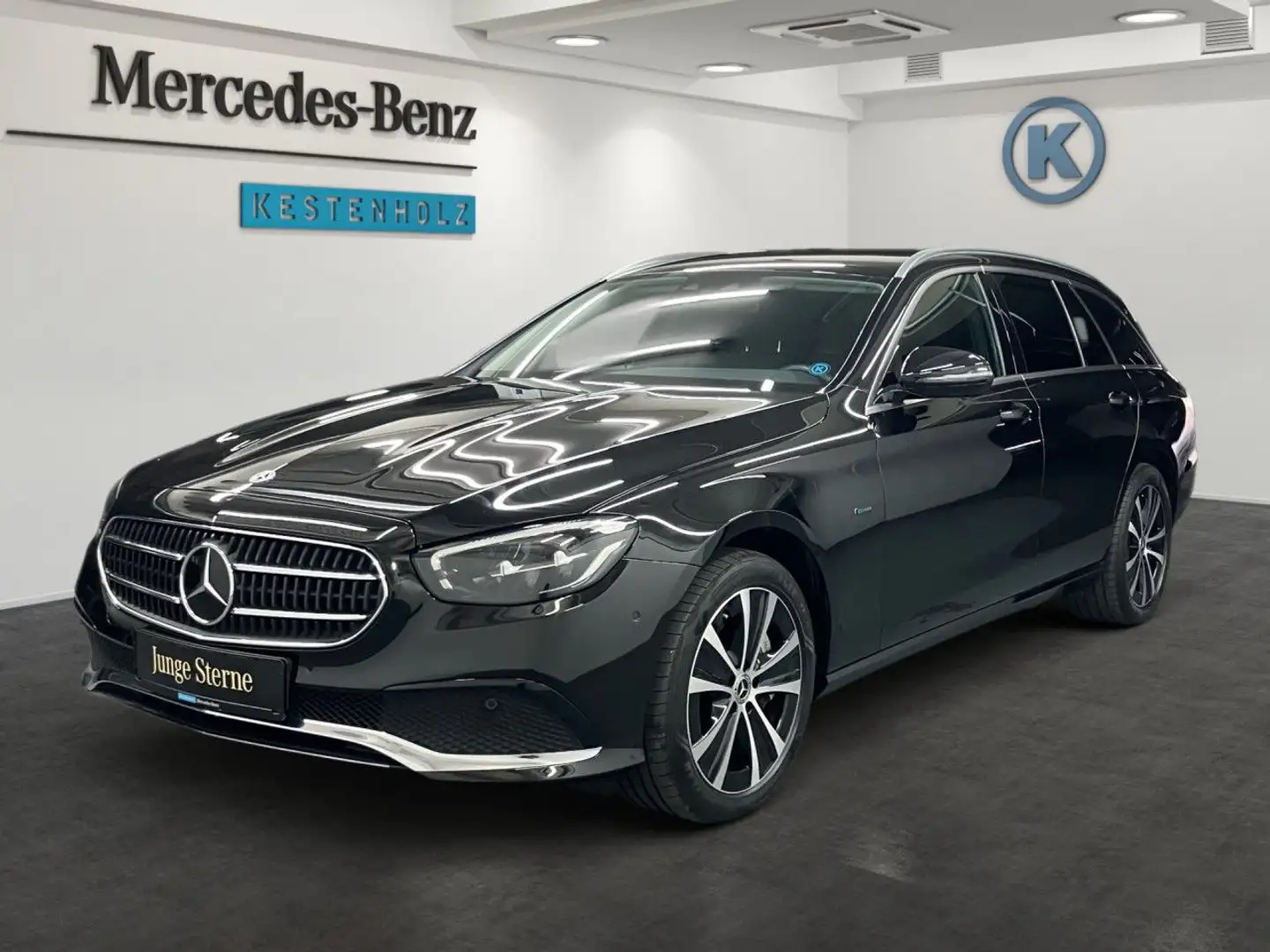 Mercedes-Benz E 300 de T-Modell 4Matic Avantgarde KAMERA+DISTR Schwarz - 2