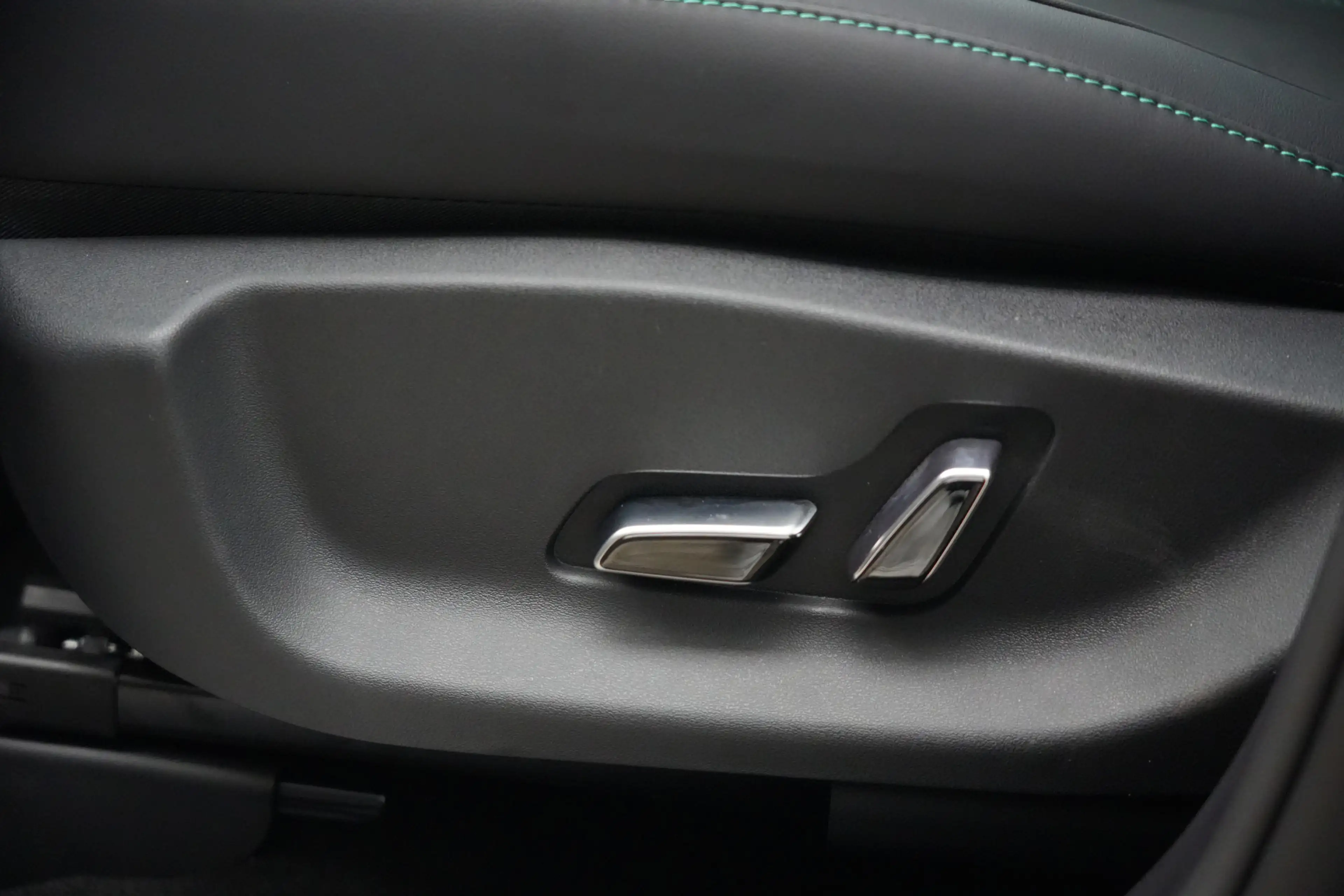 BYD Seal U 1.5 DM-i PHEV Boost | 218 PK | Pano | HUD | 360° C — photo 21