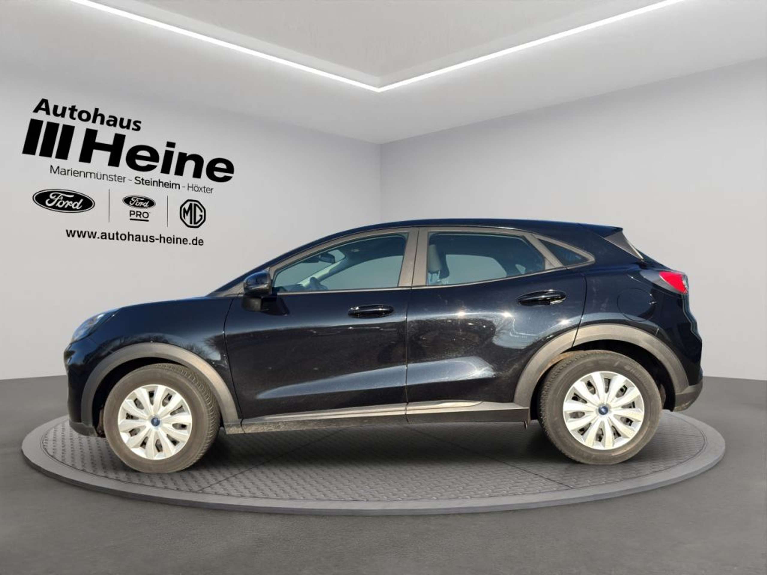 Fahrzeugabbildung Ford Puma 1.0 EcoBoost Hybrid COOL & CONNECT - mit KI generiert/bearbeitet