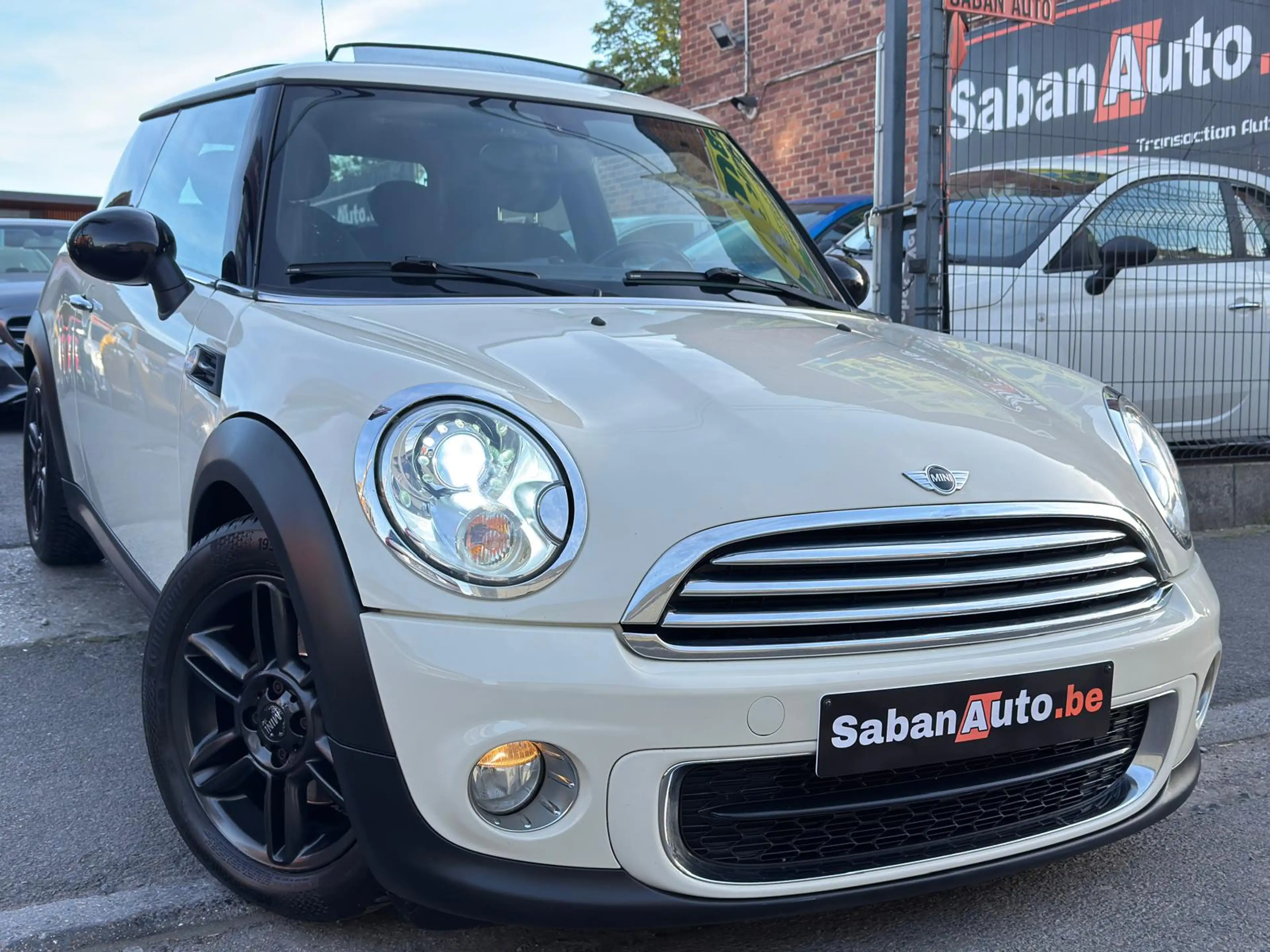 MINI One D Mini 1.6 D ° TOIT PANO ° XENON ° CUIR ° CLIM ° GARANTI 12 MOIS !!! — photo 5