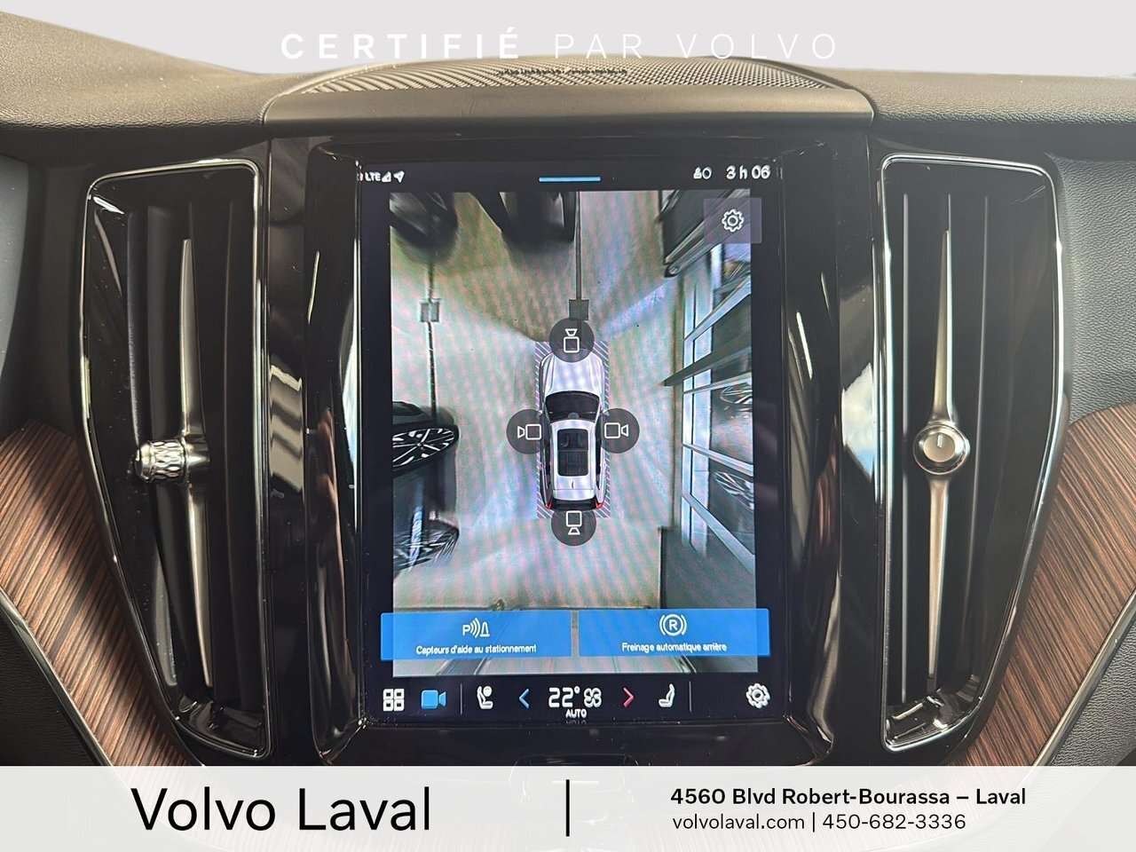 2023 Volvo XC60 Plus Dark Theme XC60 Recharge Plus, T8 AWD plug-in thumb 16