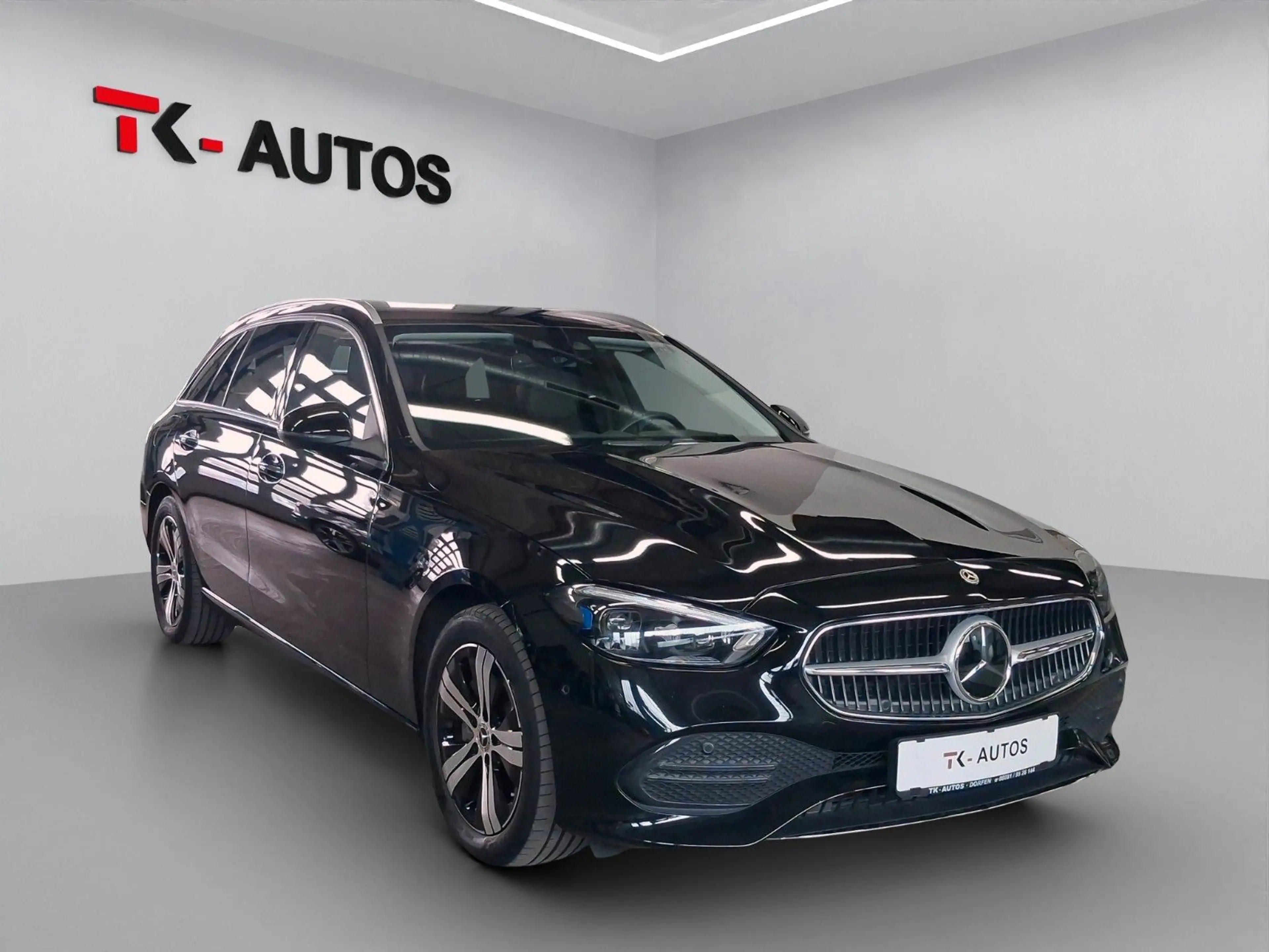 Mercedes-Benz C 300 d T Avantgarde,Navi,LED,HUD,Ambi,Std-Hz,AHK — photo 3