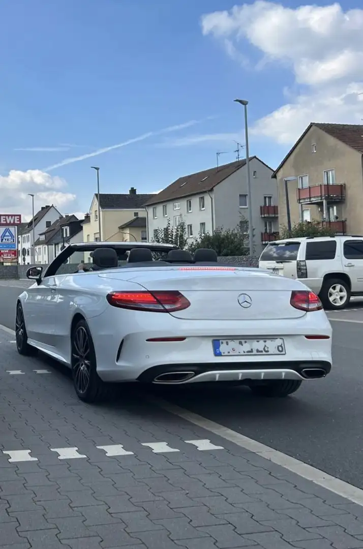 Mercedes-Benz C 300 Cabrio 9G-TRONIC AMG Line - 2